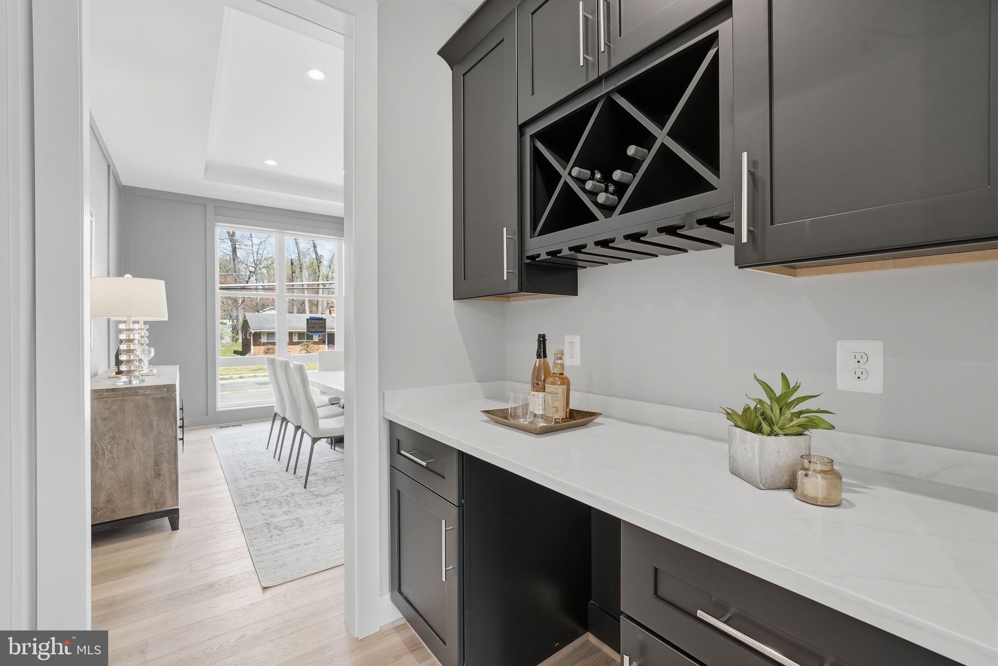 VIENNA WOODS - Residential