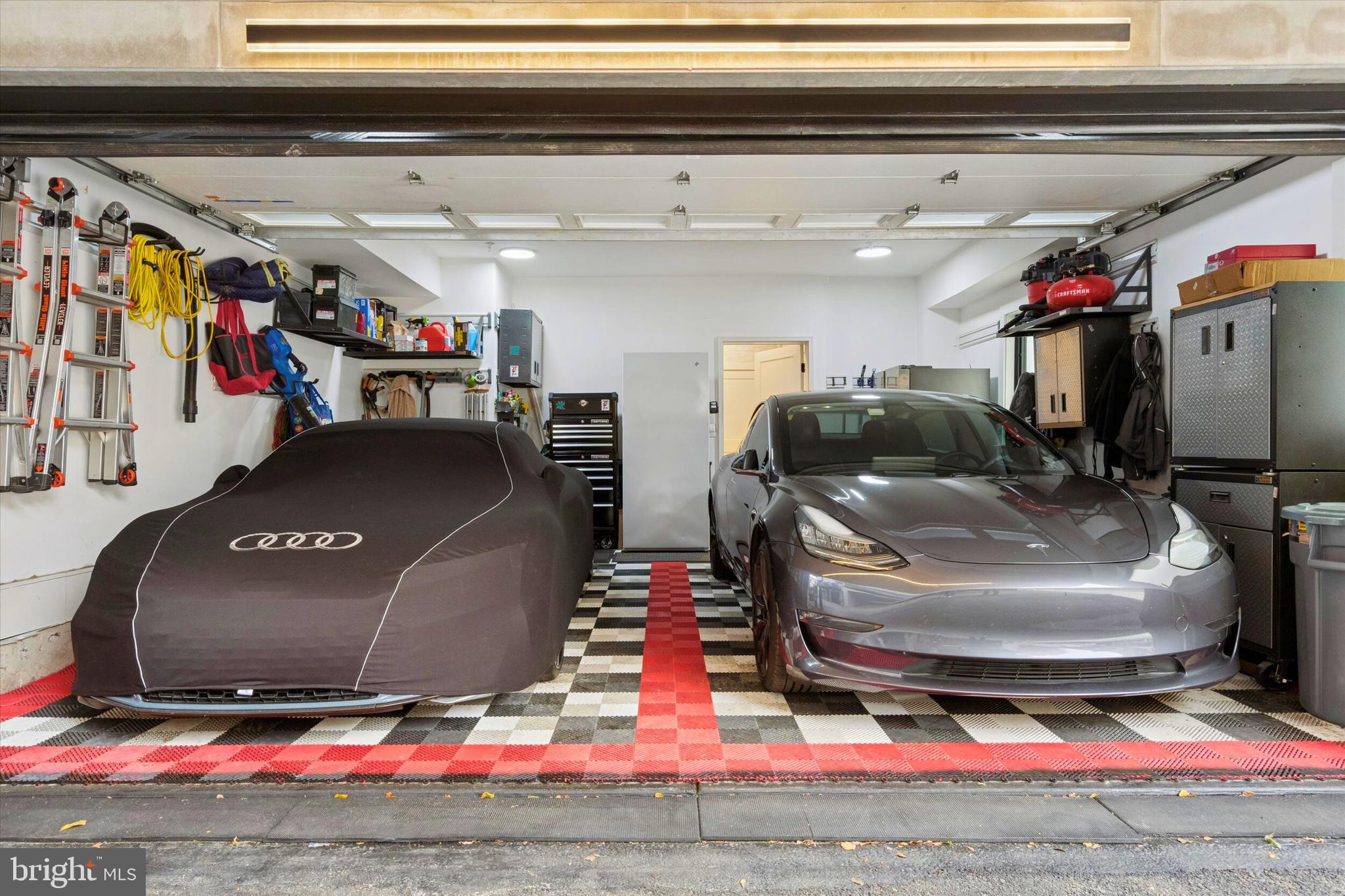 PASSYUNK SQUARE - Residential