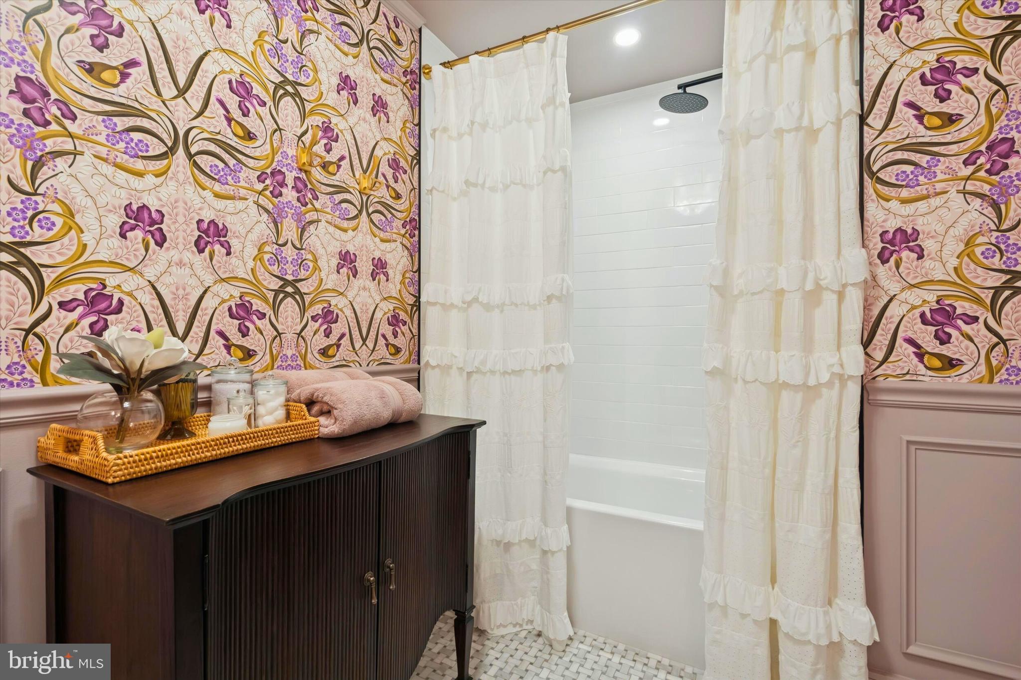 PASSYUNK SQUARE - Residential