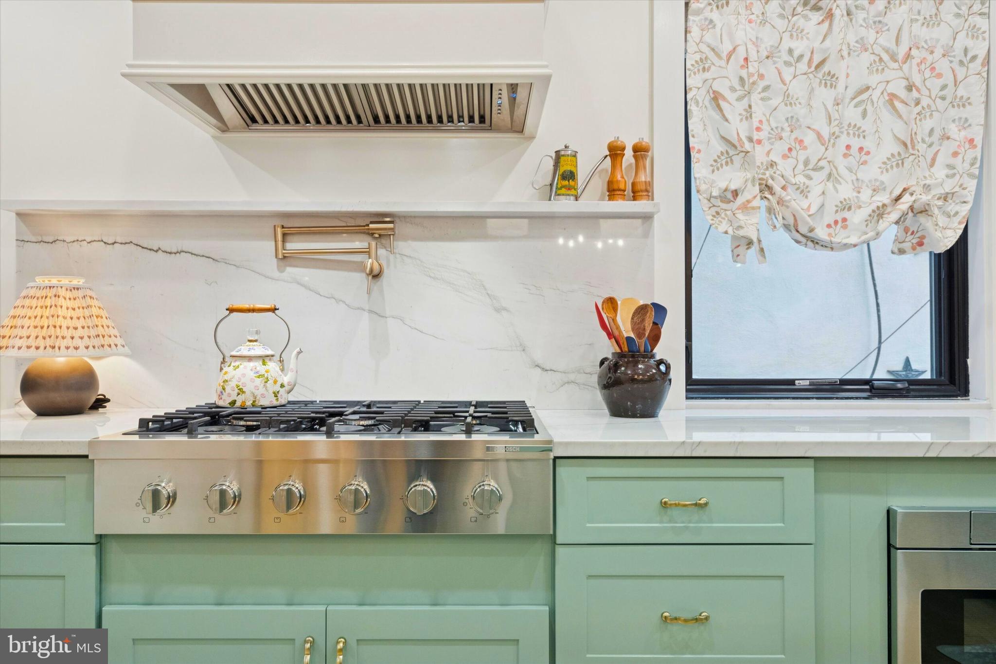 PASSYUNK SQUARE - Residential