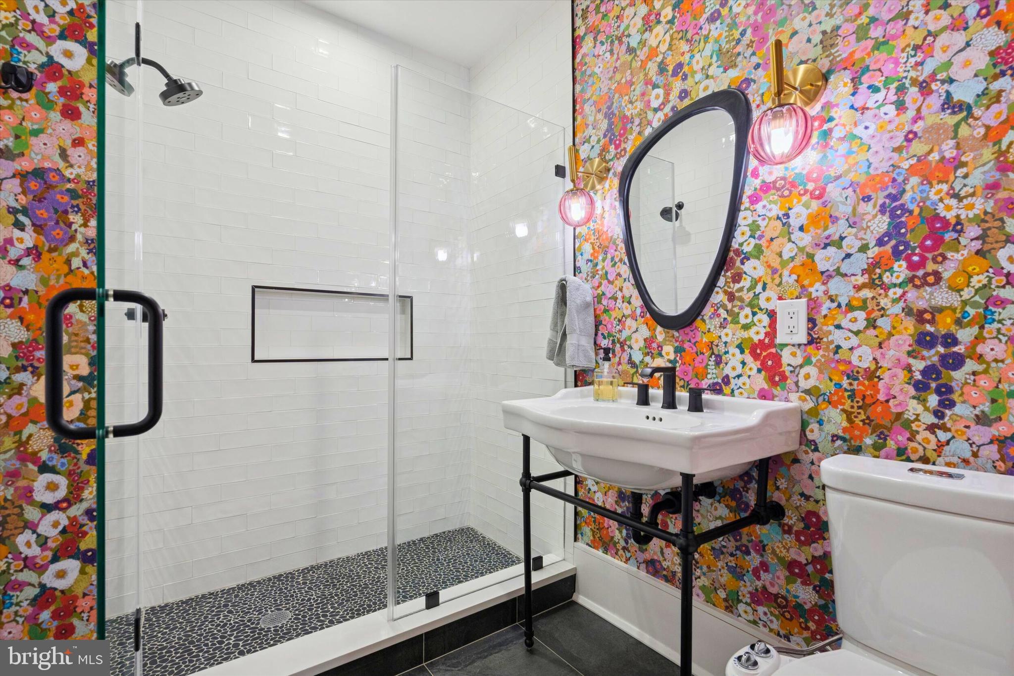 PASSYUNK SQUARE - Residential