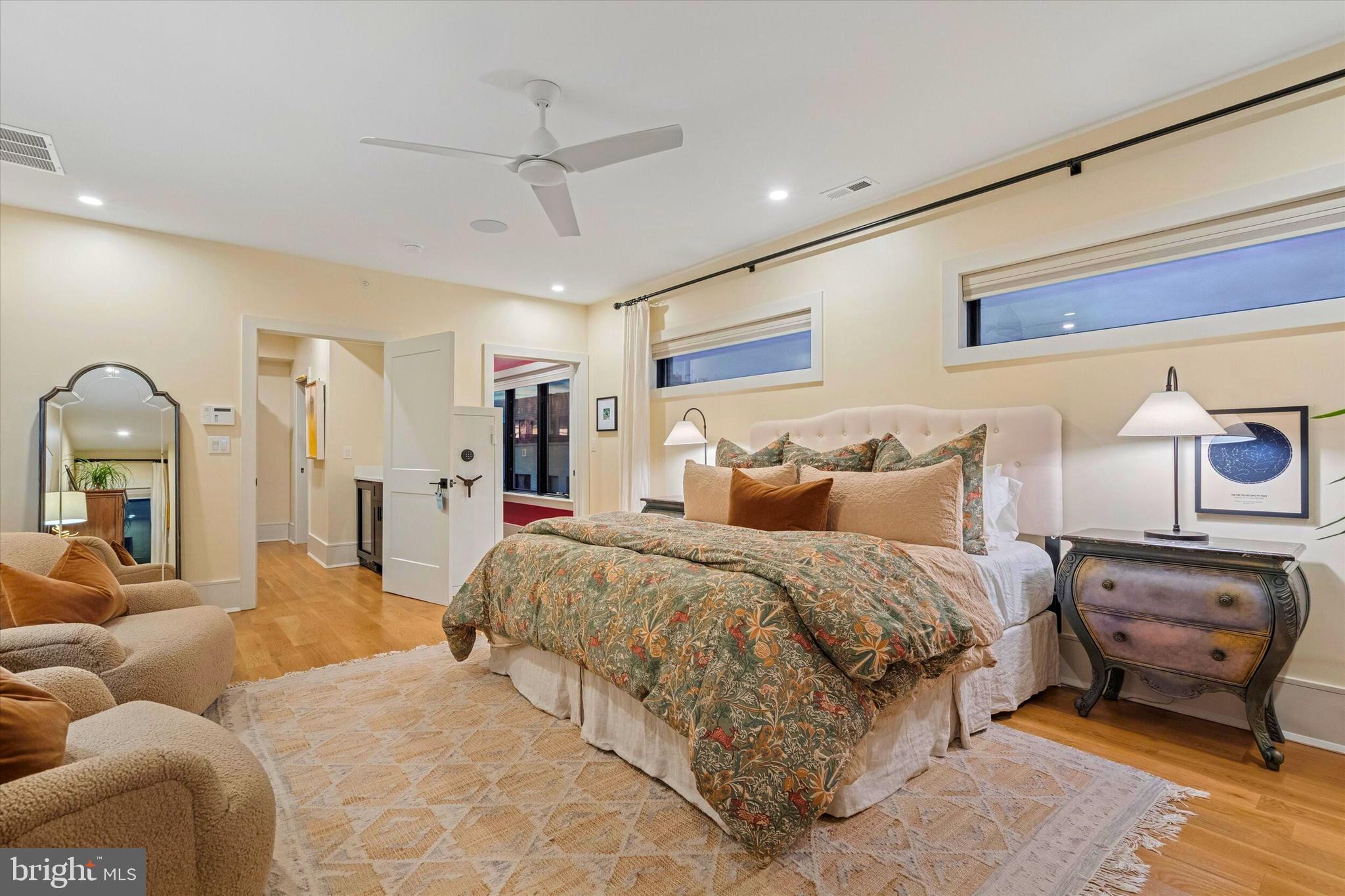 PASSYUNK SQUARE - Residential