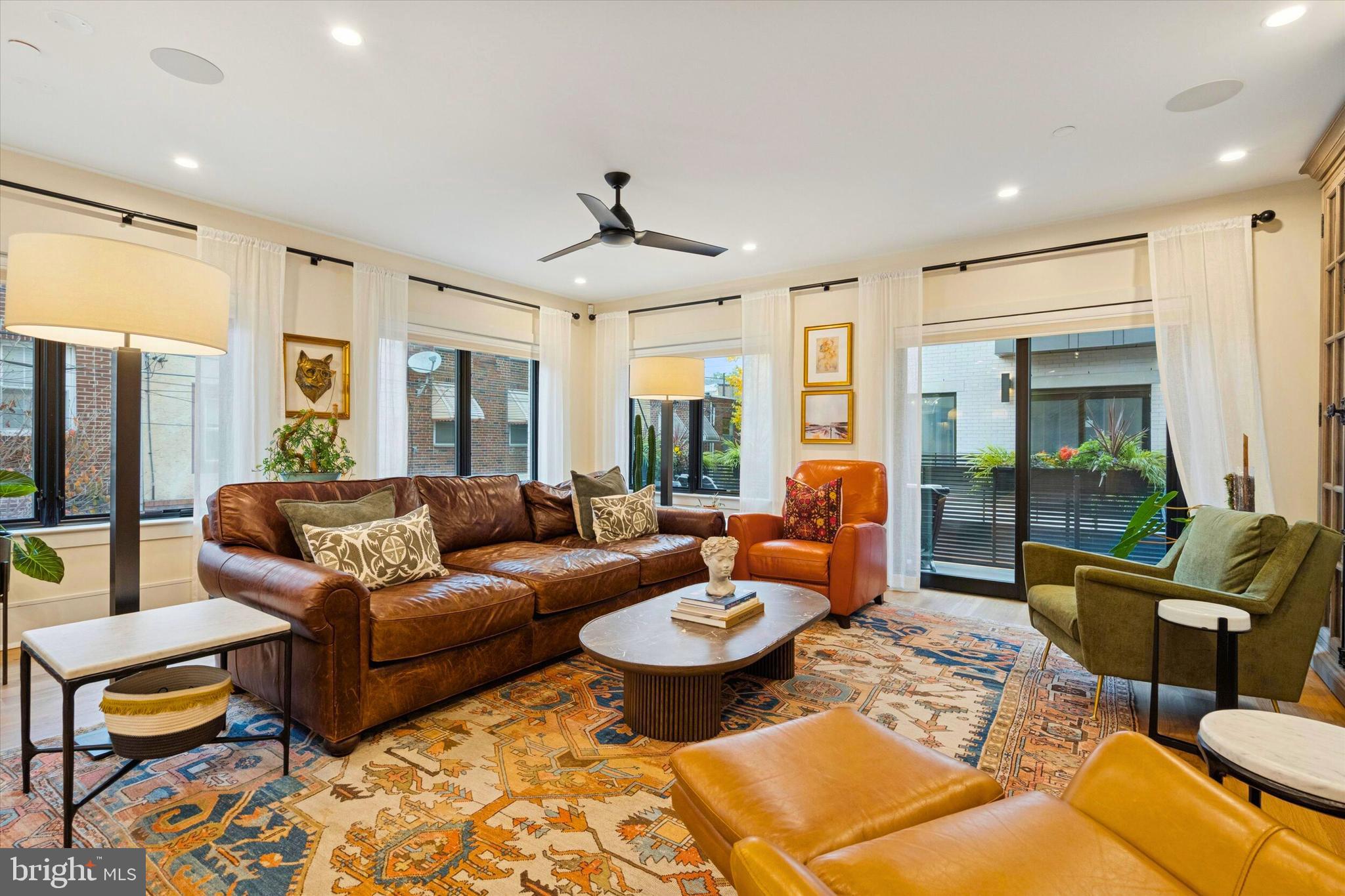 PASSYUNK SQUARE - Residential