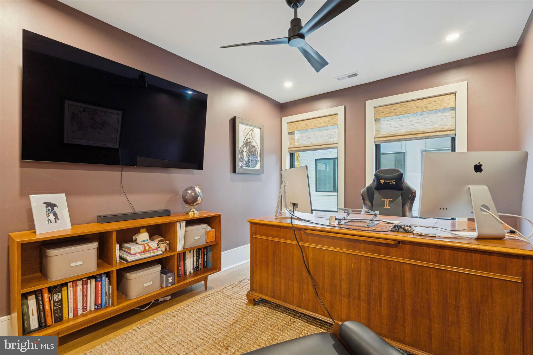 PASSYUNK SQUARE - Residential