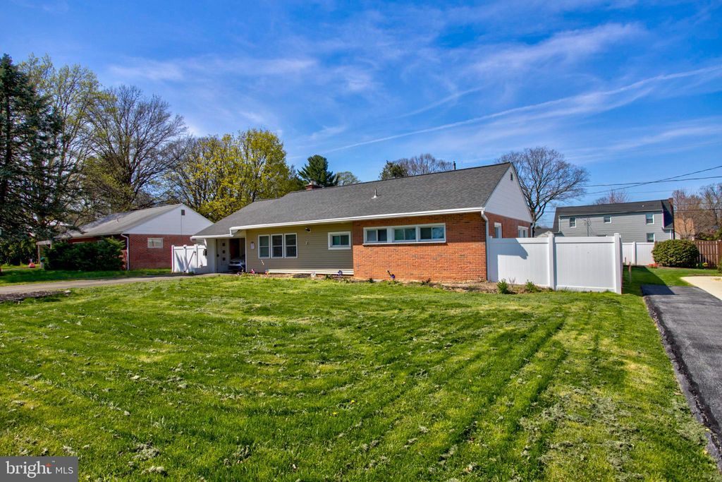 Photo of 55 Stanley Avenue, LANDISVILLE, PA 17538 (MLS # PALA2085992)