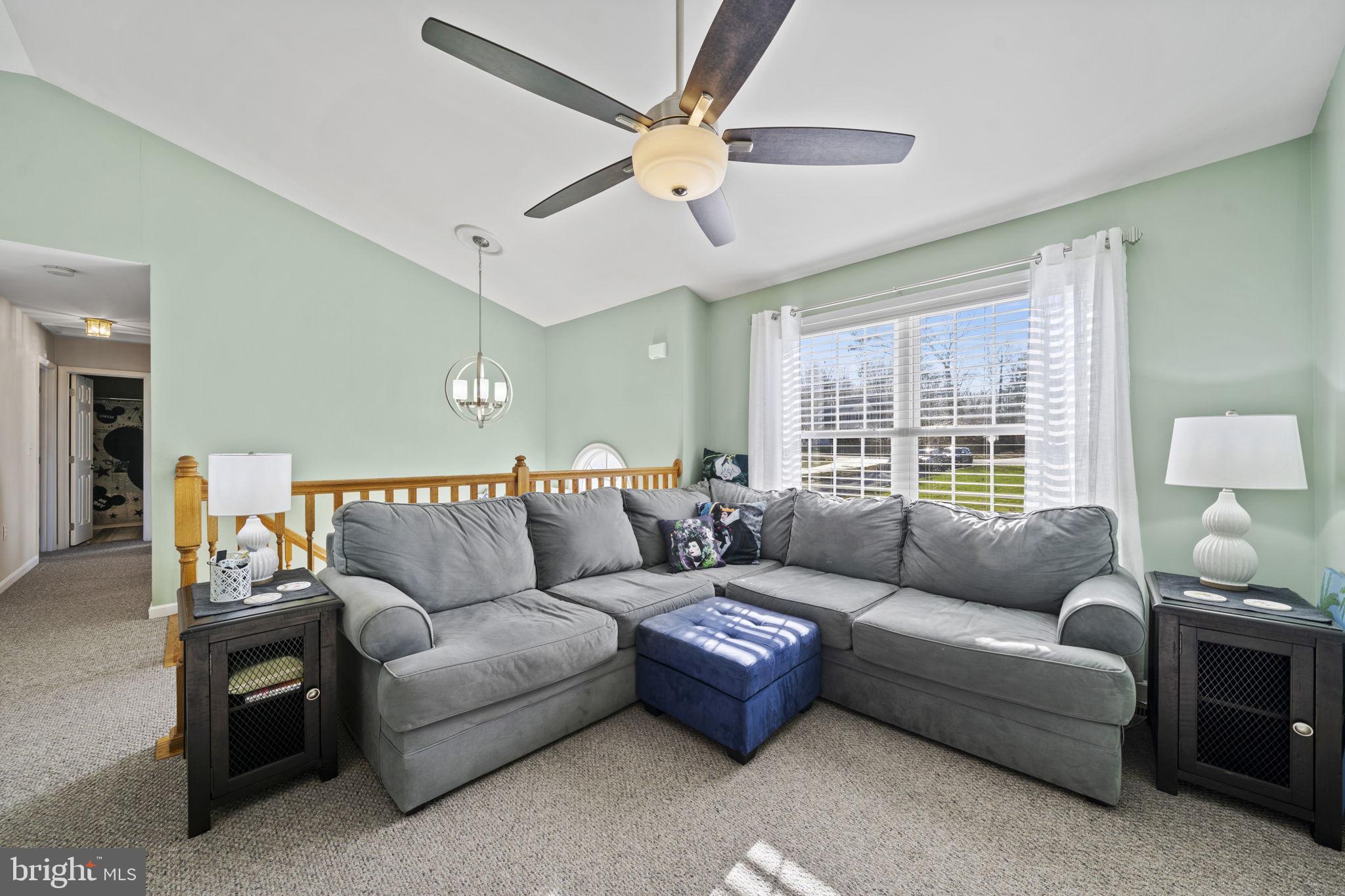 LAKE LAND OR - Residential