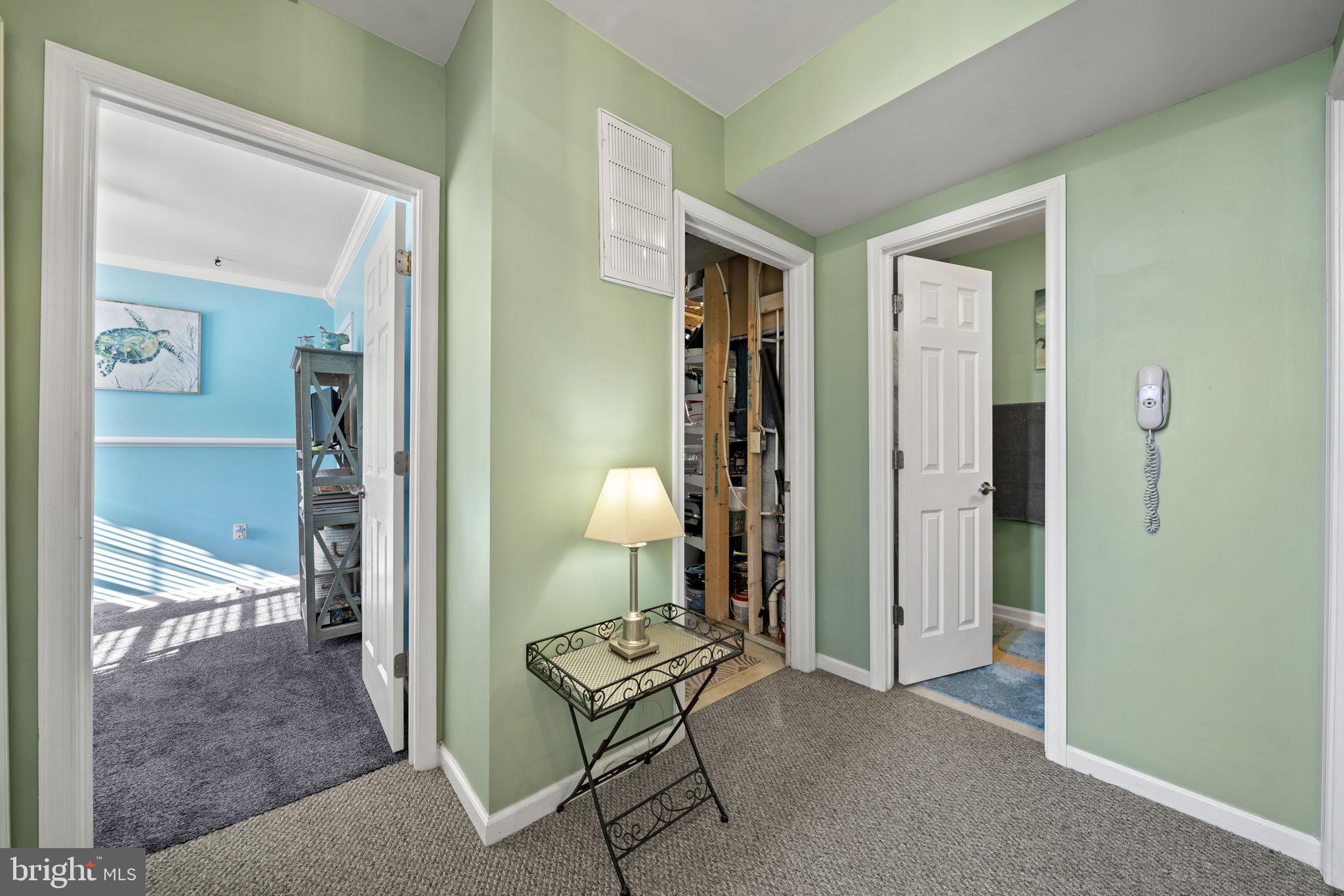 LAKE LAND OR - Residential