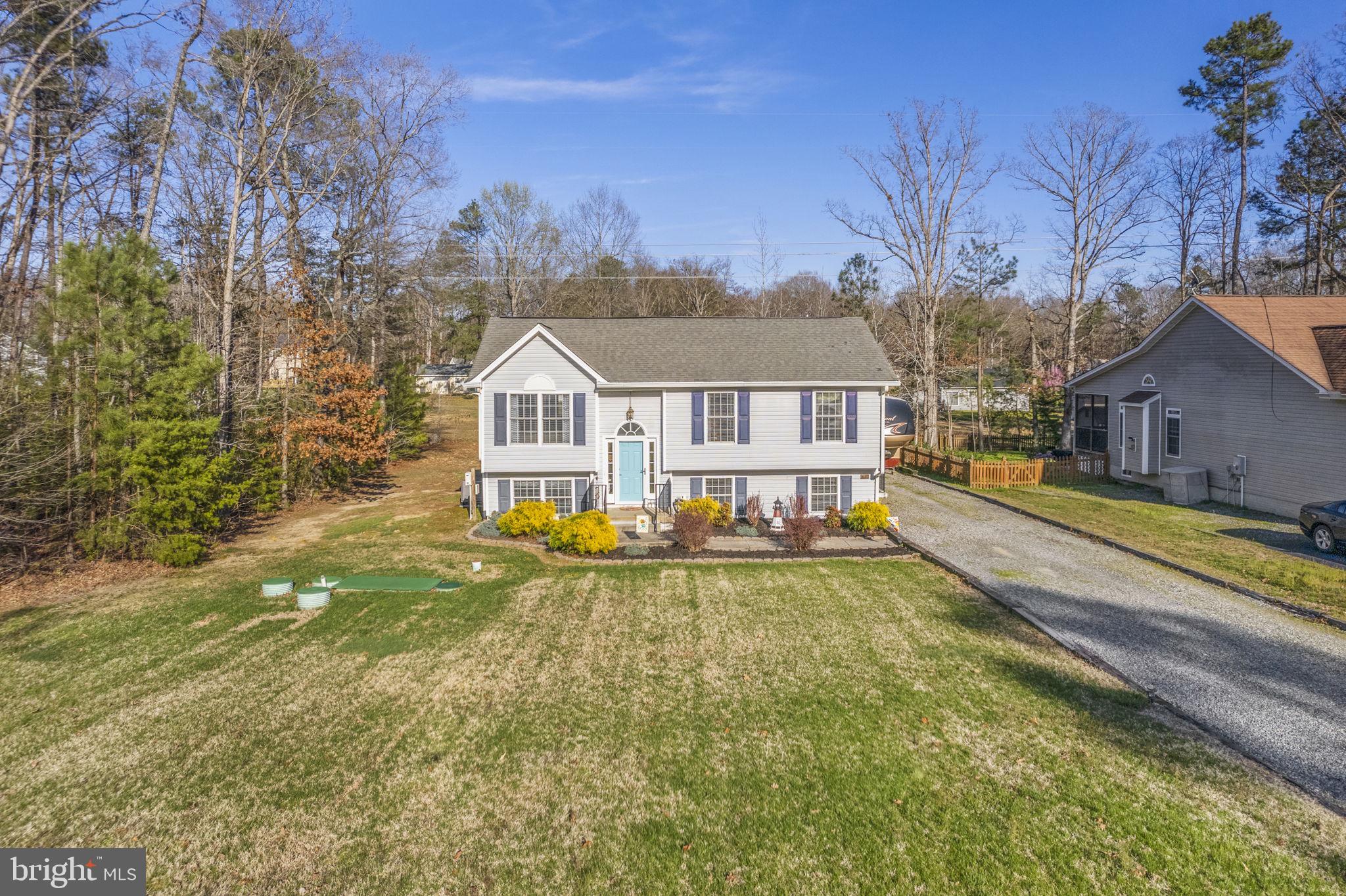 LAKE LAND OR - Residential