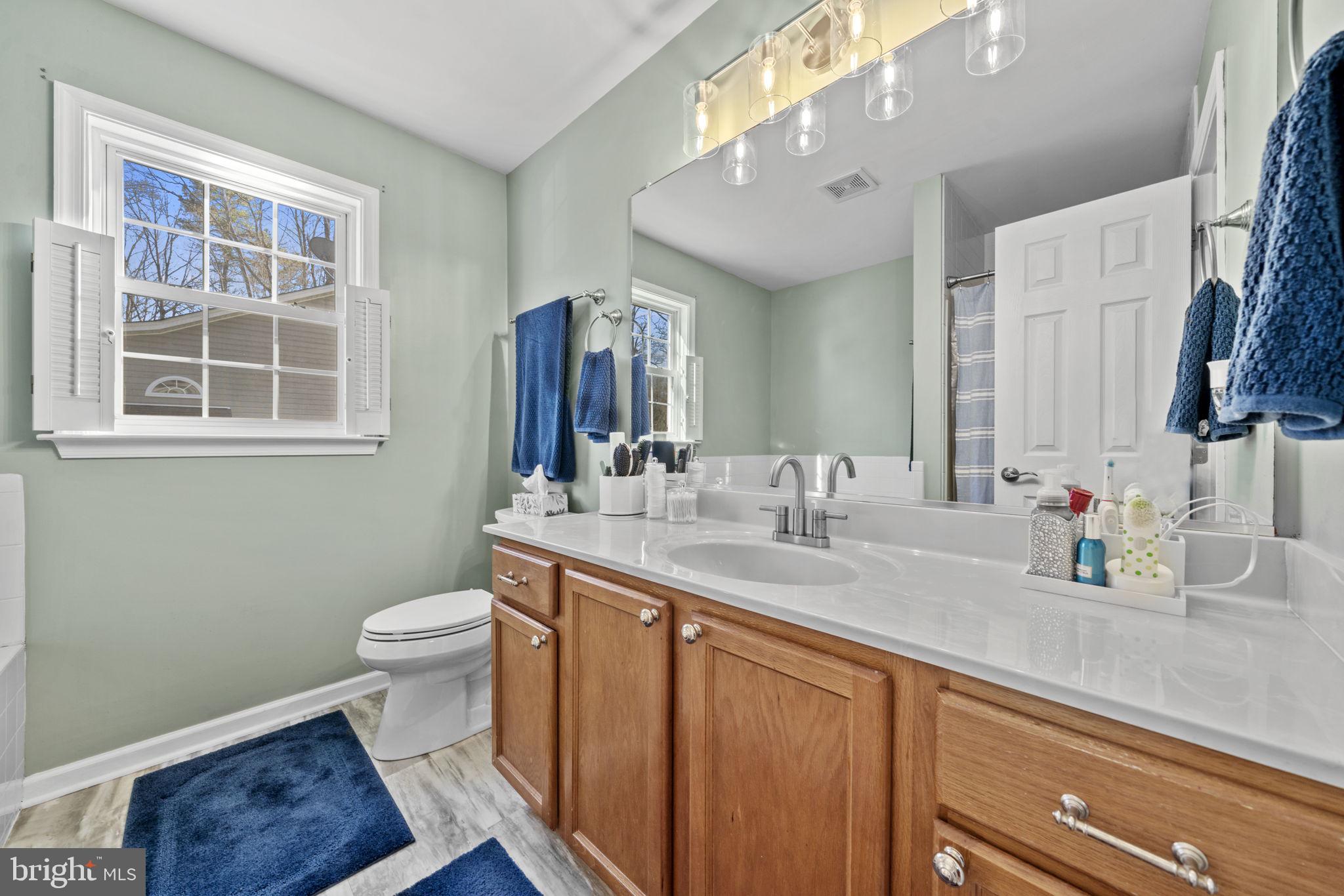 LAKE LAND OR - Residential