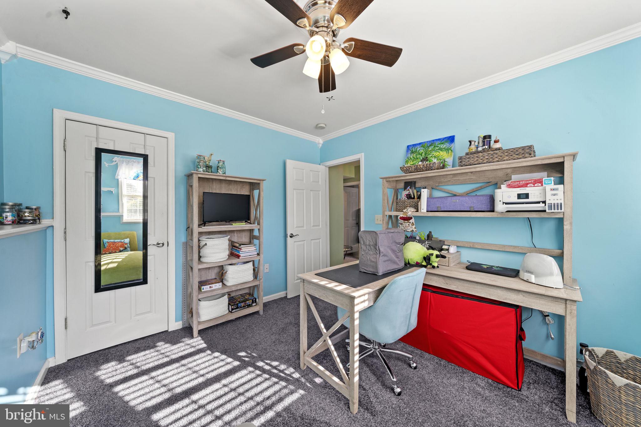 LAKE LAND OR - Residential