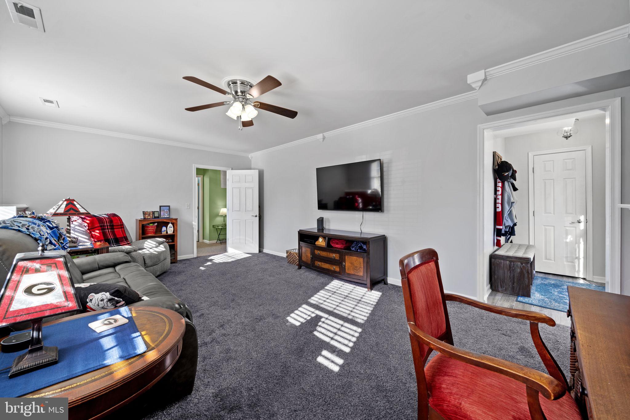 LAKE LAND OR - Residential