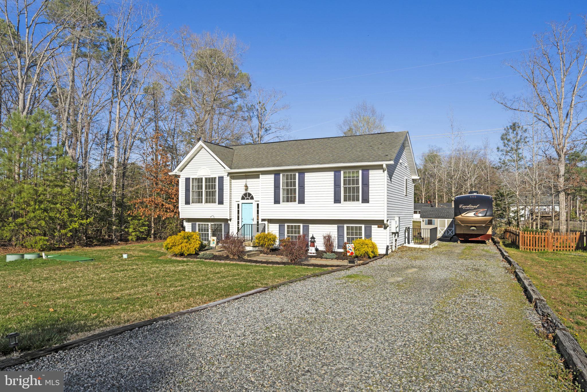 LAKE LAND OR - Residential