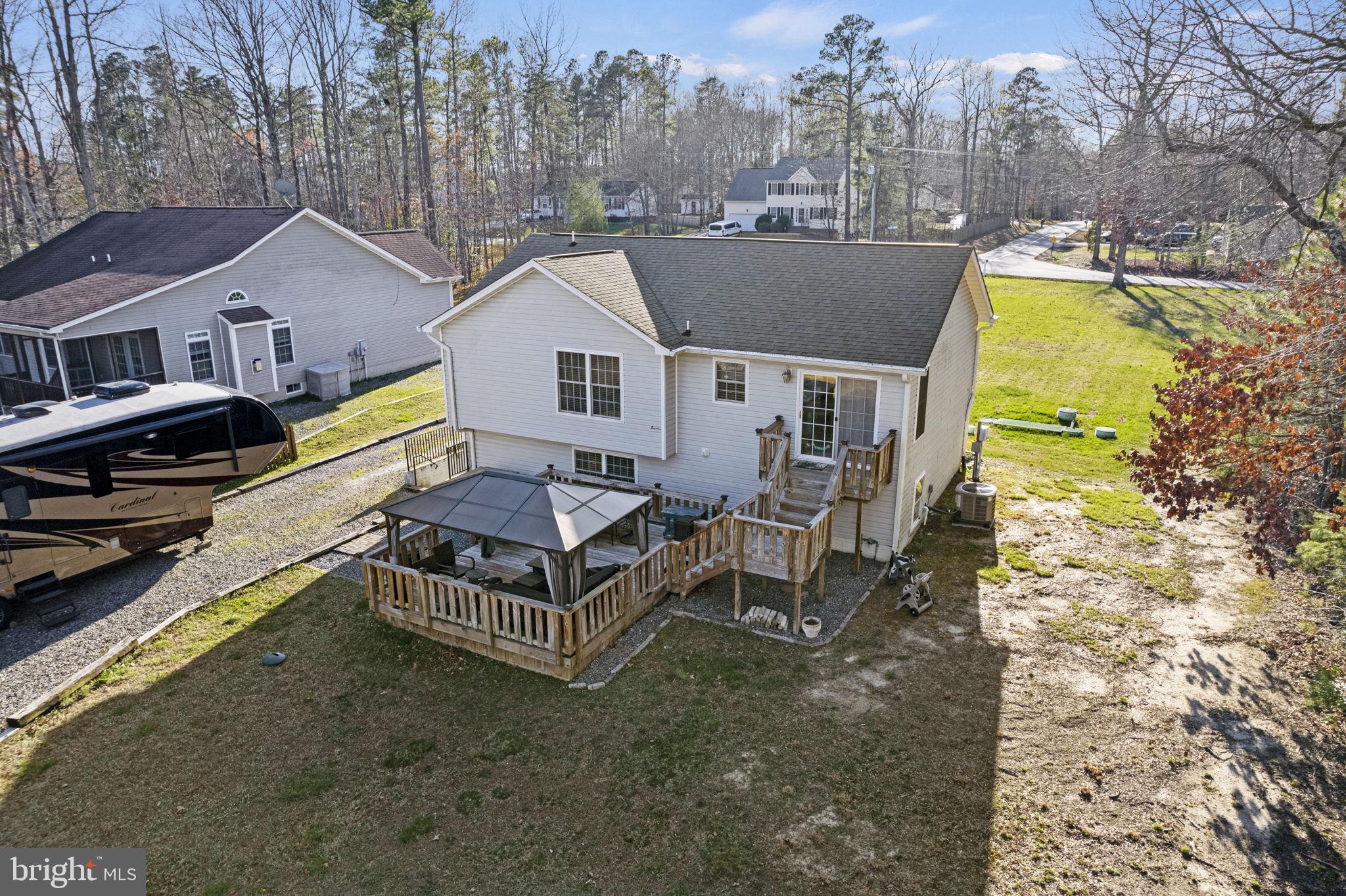 LAKE LAND OR - Residential