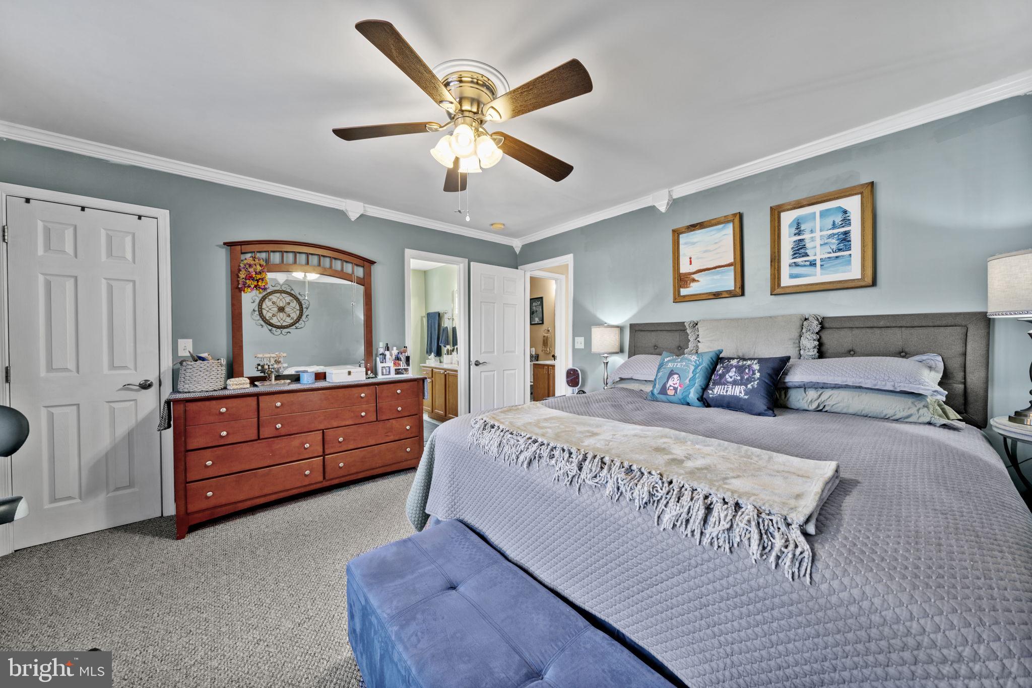 LAKE LAND OR - Residential