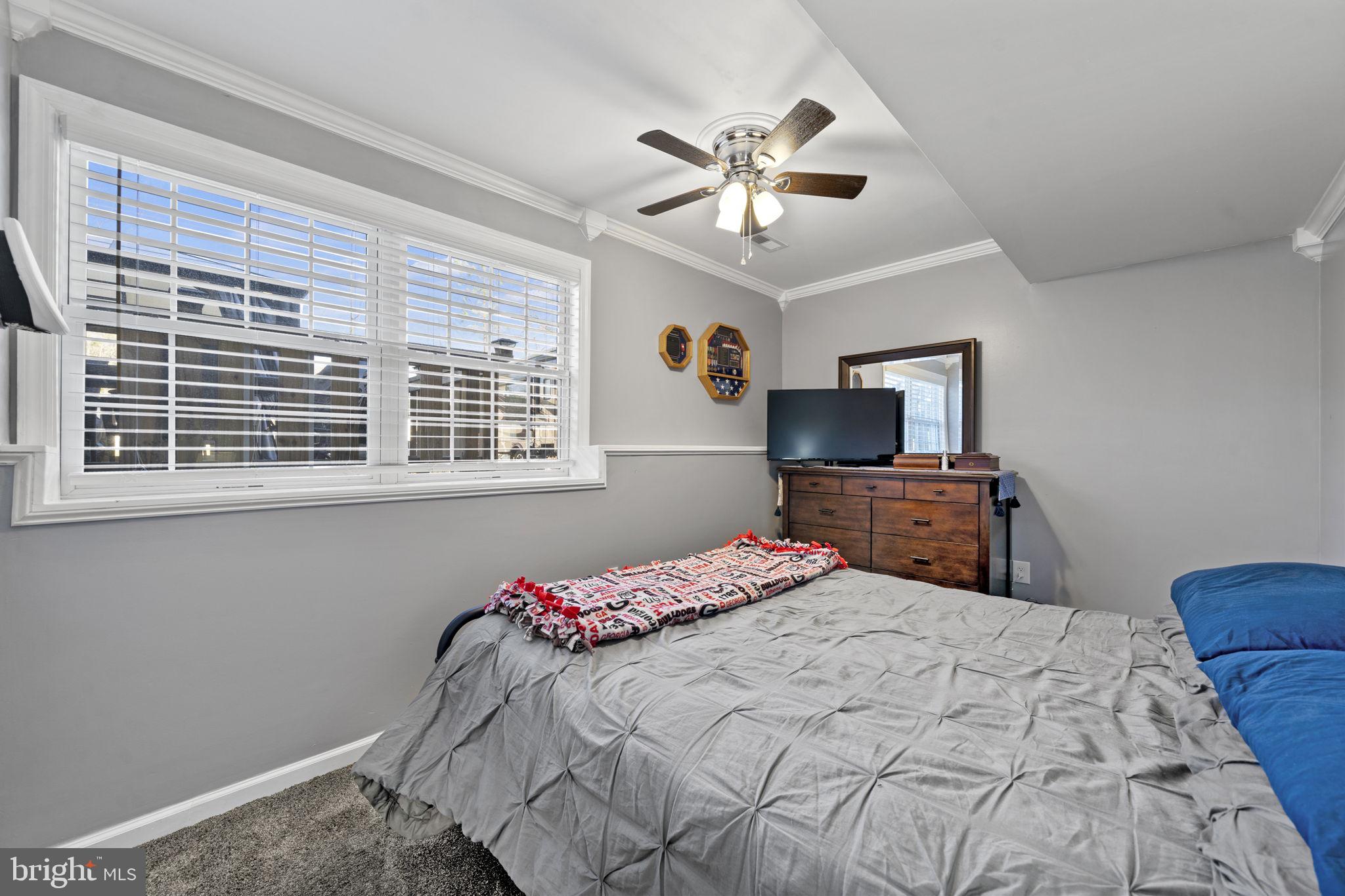 LAKE LAND OR - Residential