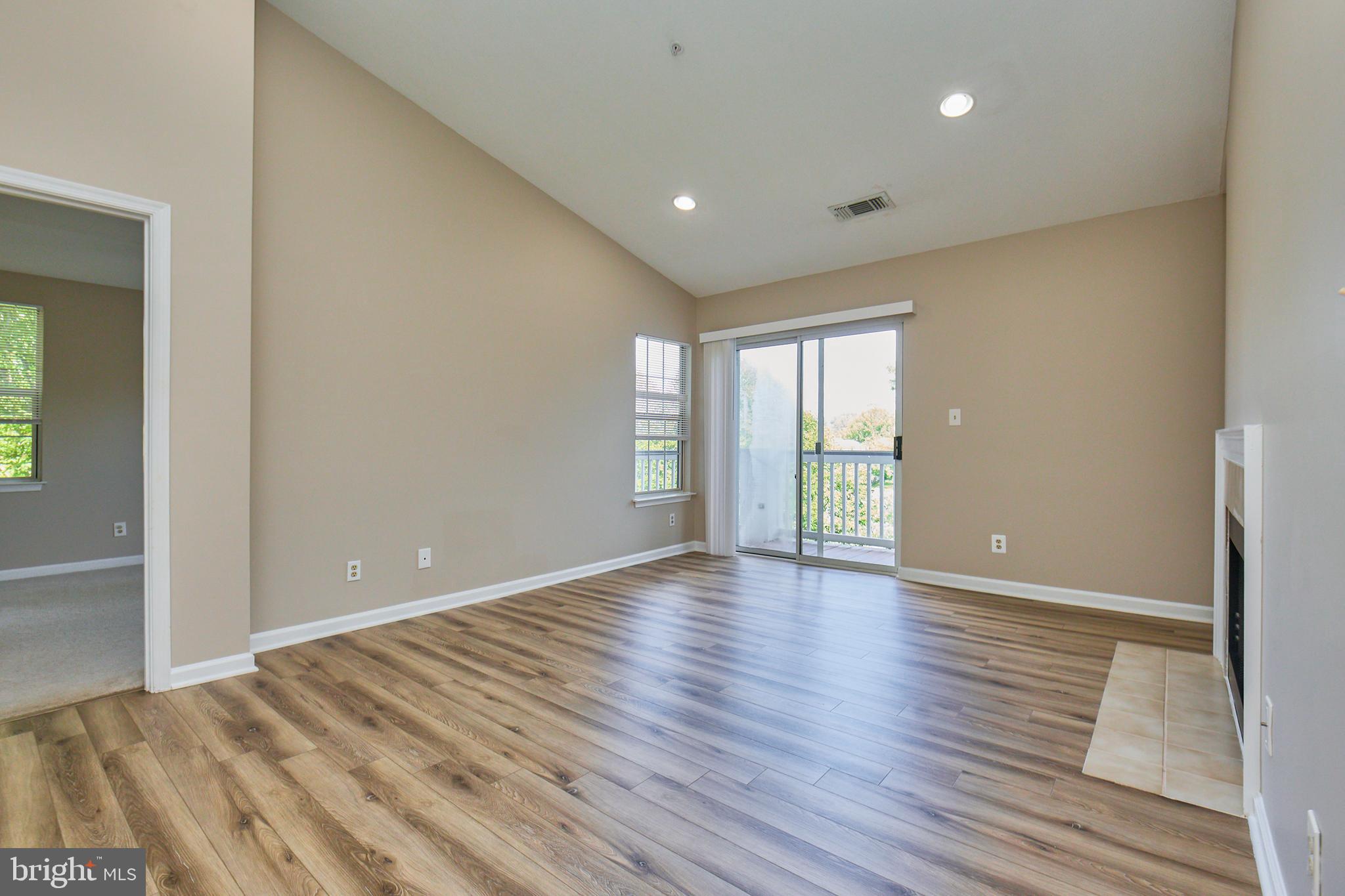 SOUTH GLEN - Residential Lease