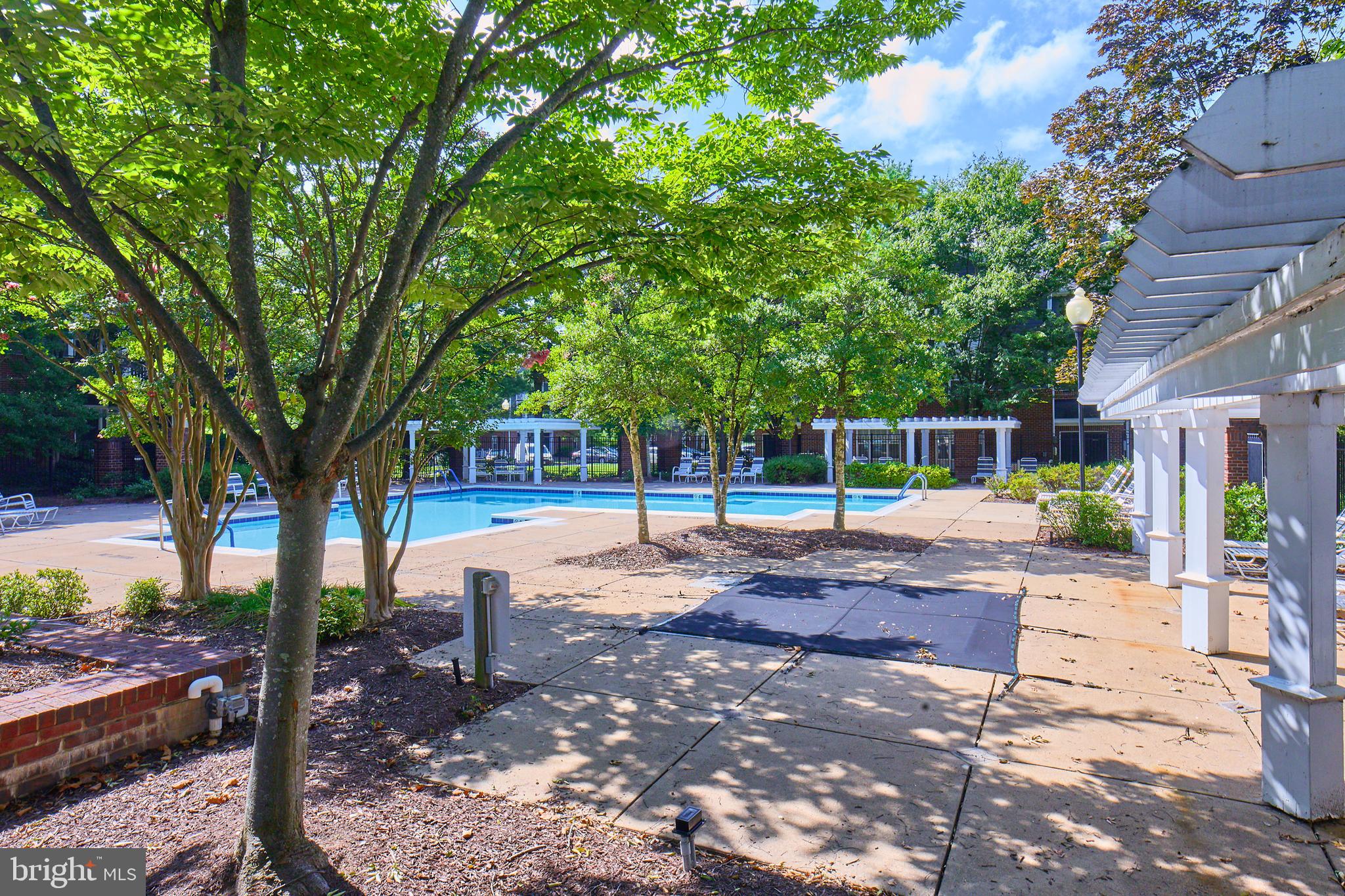 SOUTH GLEN - Residential Lease