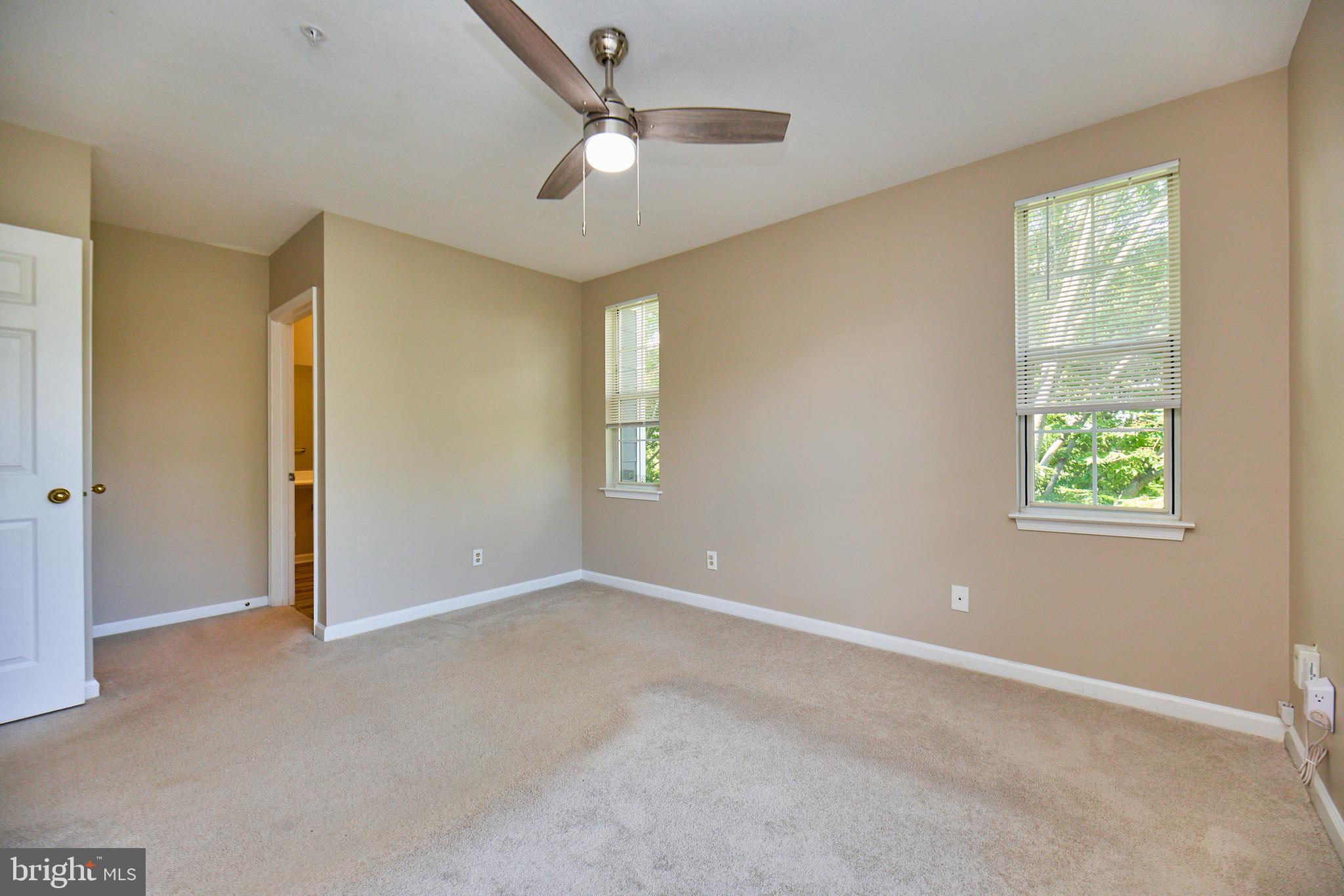 SOUTH GLEN - Residential Lease