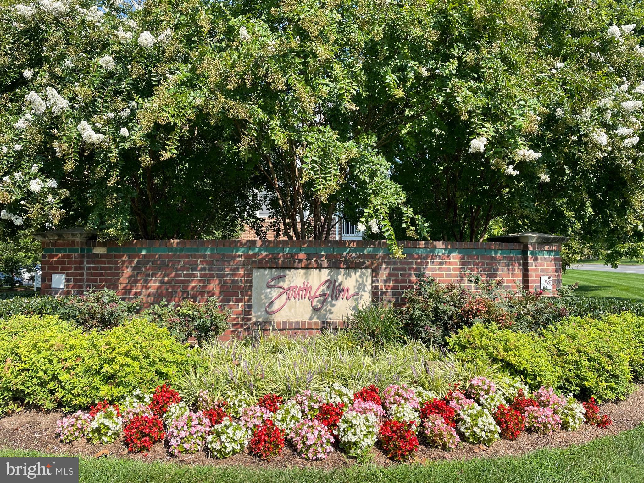 SOUTH GLEN - Residential Lease