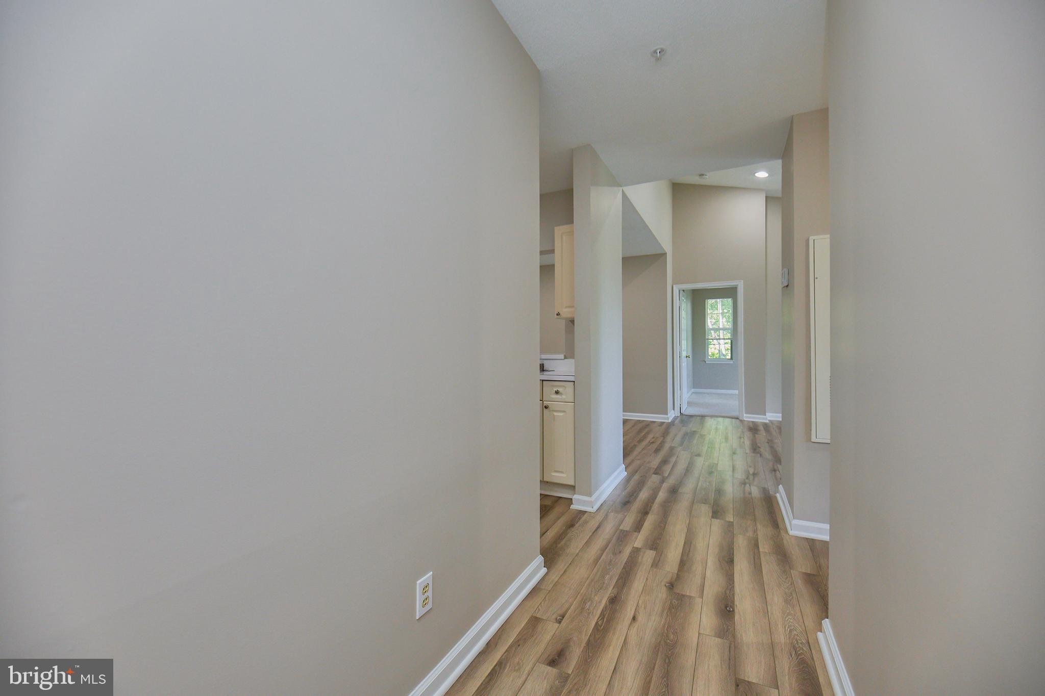 SOUTH GLEN - Residential Lease