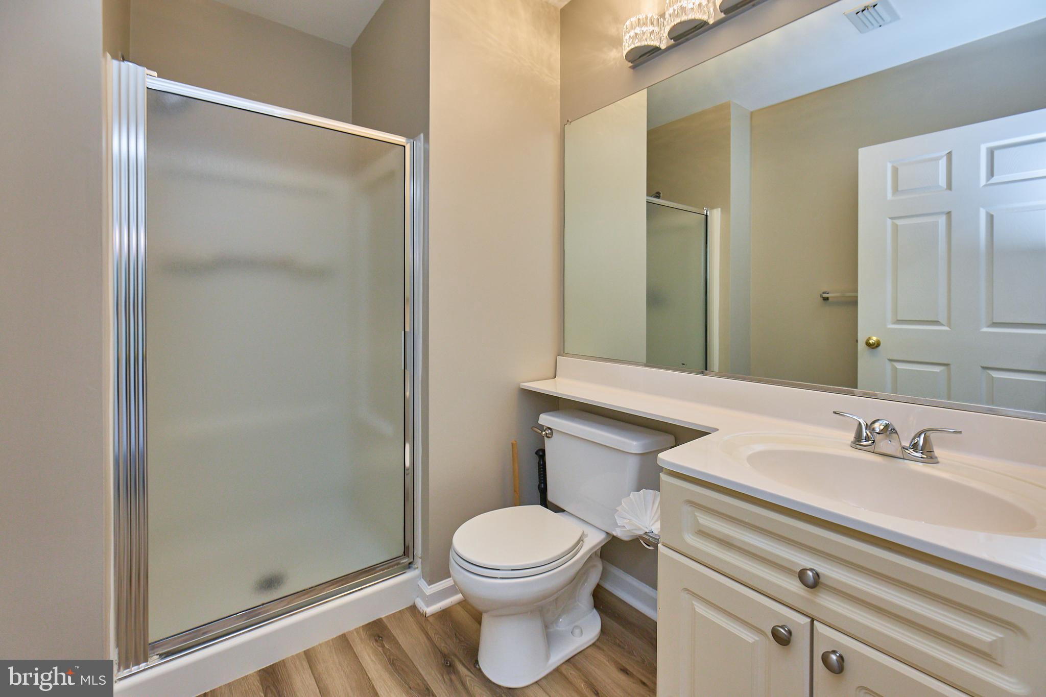 SOUTH GLEN - Residential Lease