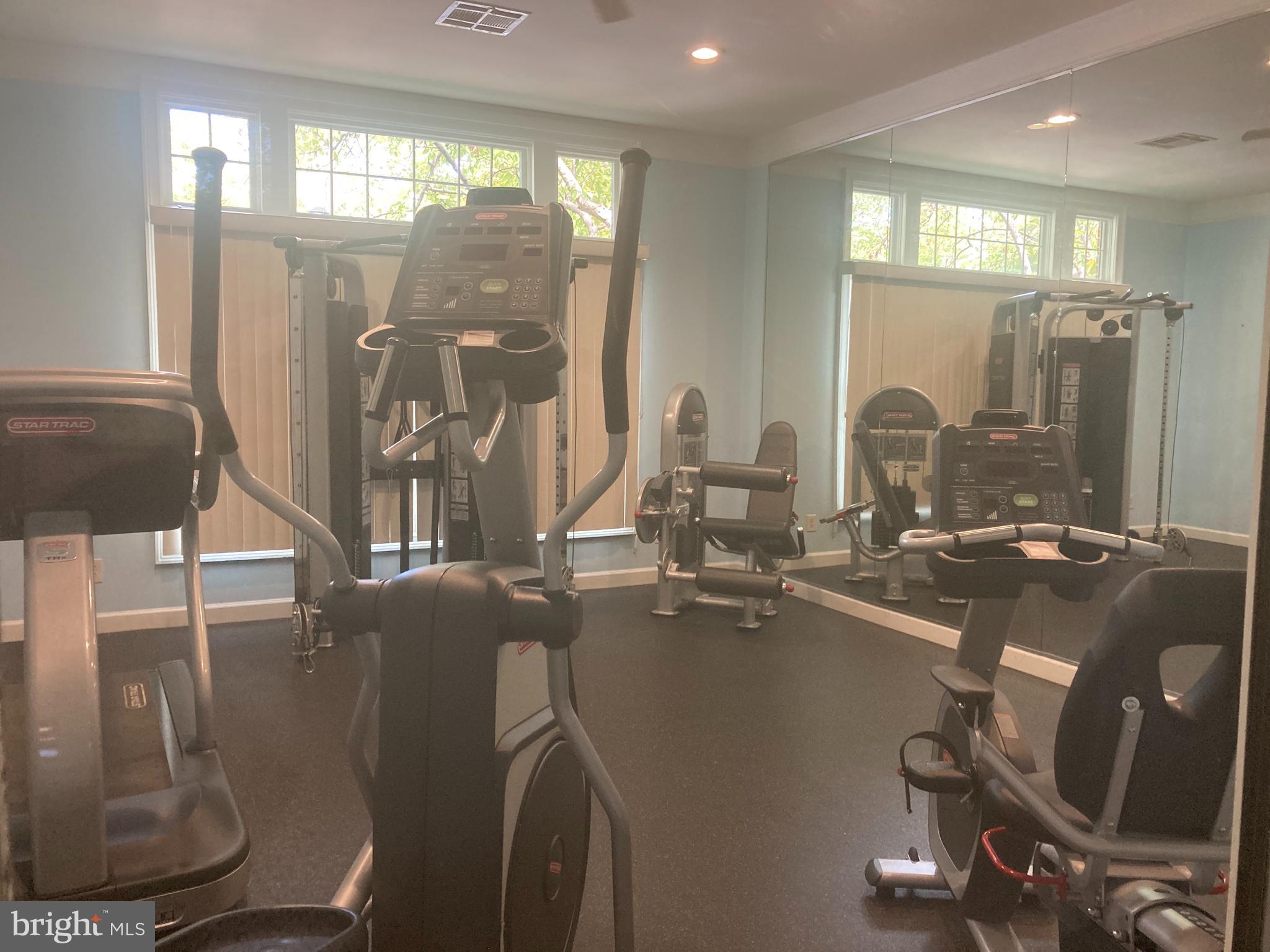 SOUTH GLEN - Residential Lease