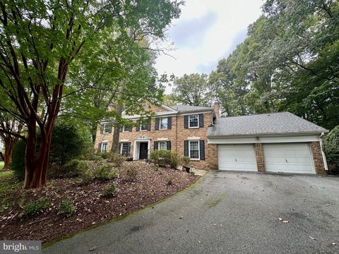 Photo of 9313 Langford Court, POTOMAC, MD 20854 (MLS # MDMC2165724)