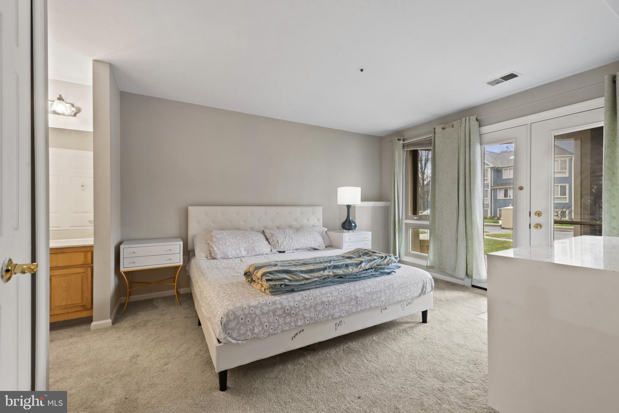 DORSEY HALL - Residential