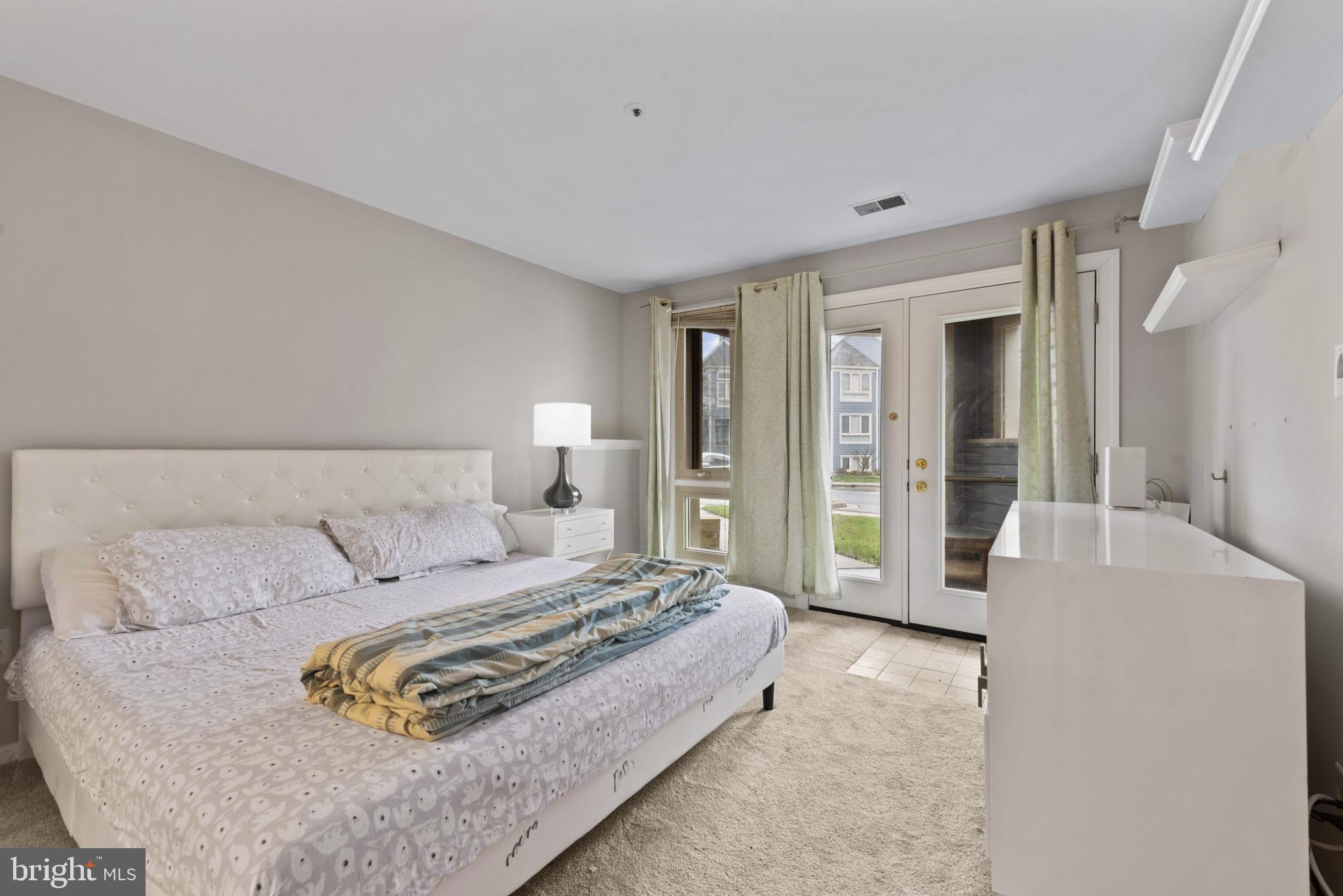 DORSEY HALL - Residential