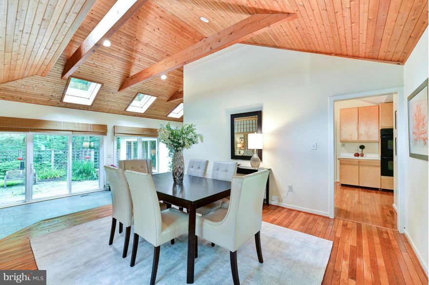 OPEN SAT SUN 1-4PM! Beautiful open floor plan, single level living on 5 peaceful wooded acres! Sun drenched rooms. Floor to ceiling sliding glass doors lead to the central patio garden. 3br + study/den, 2.5ba, 2,537sqft, living rm, breakfast rm. Master suite, walk-in closet, updated baths. Dual zone HVAC. Large 2-car garage + Lrg shed. Walking/horse trails