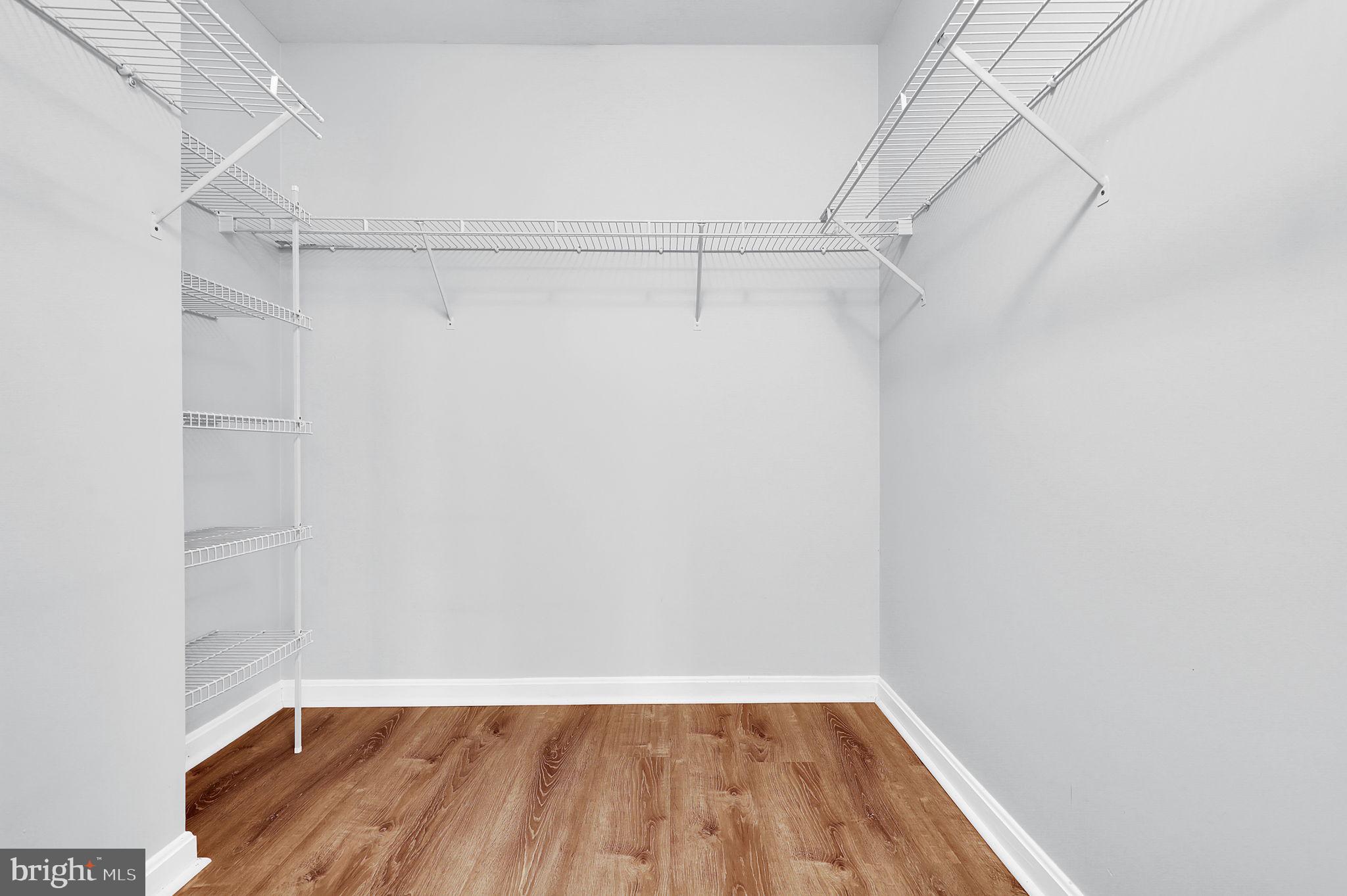 APPLE RIDGE - Residential