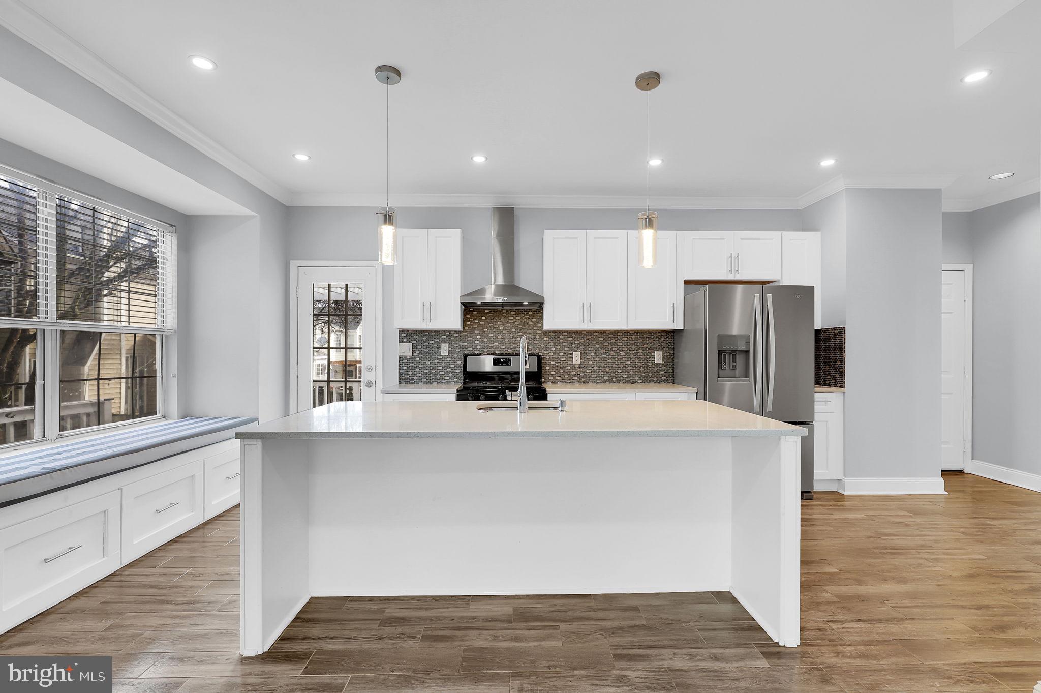 APPLE RIDGE - Residential