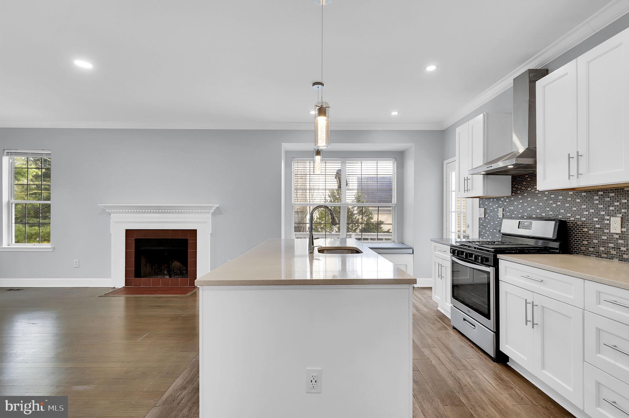 APPLE RIDGE - Residential