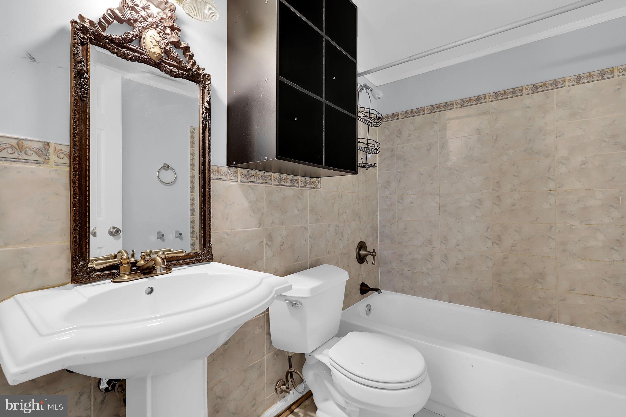 APPLE RIDGE - Residential