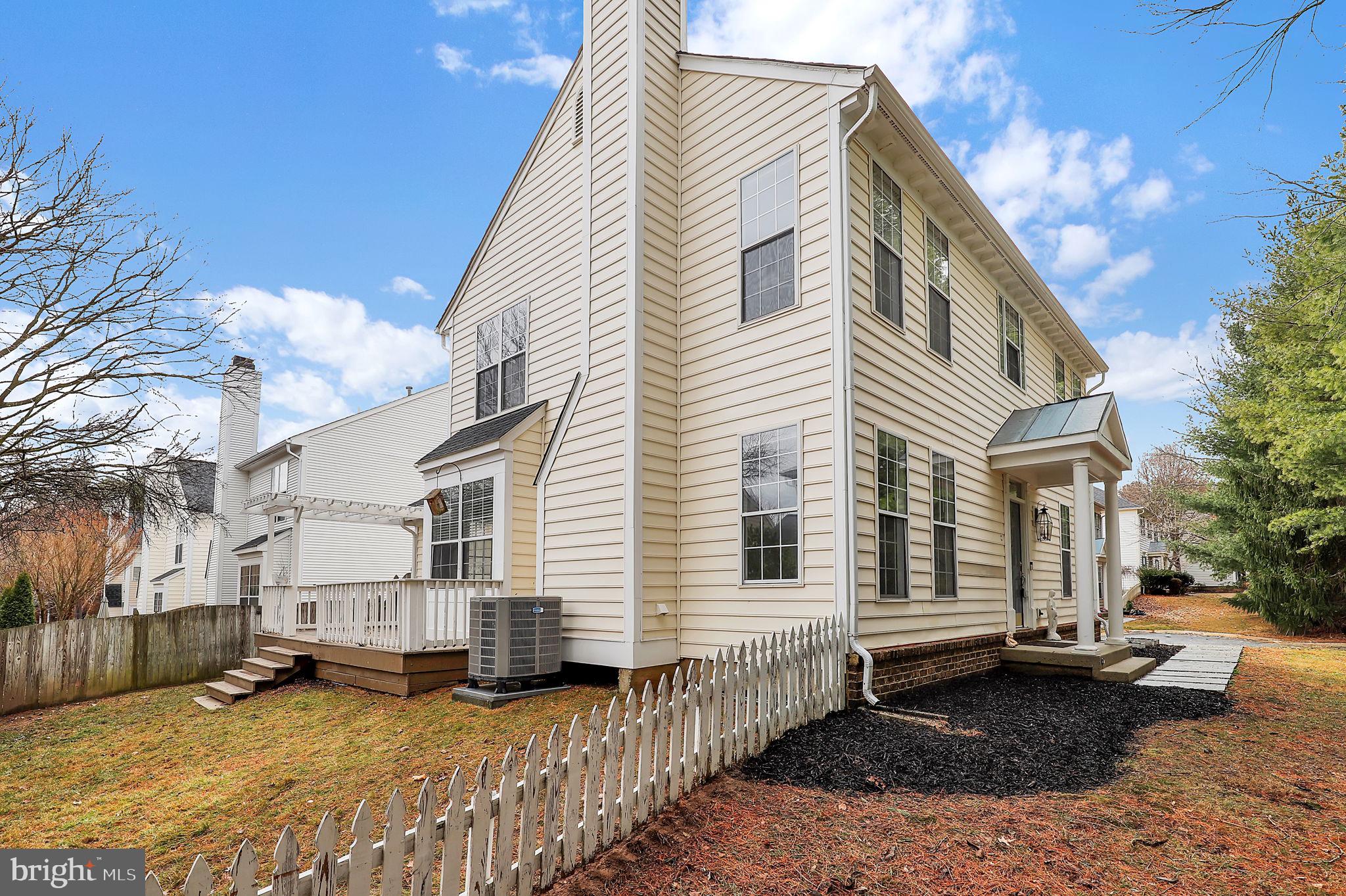 APPLE RIDGE - Residential