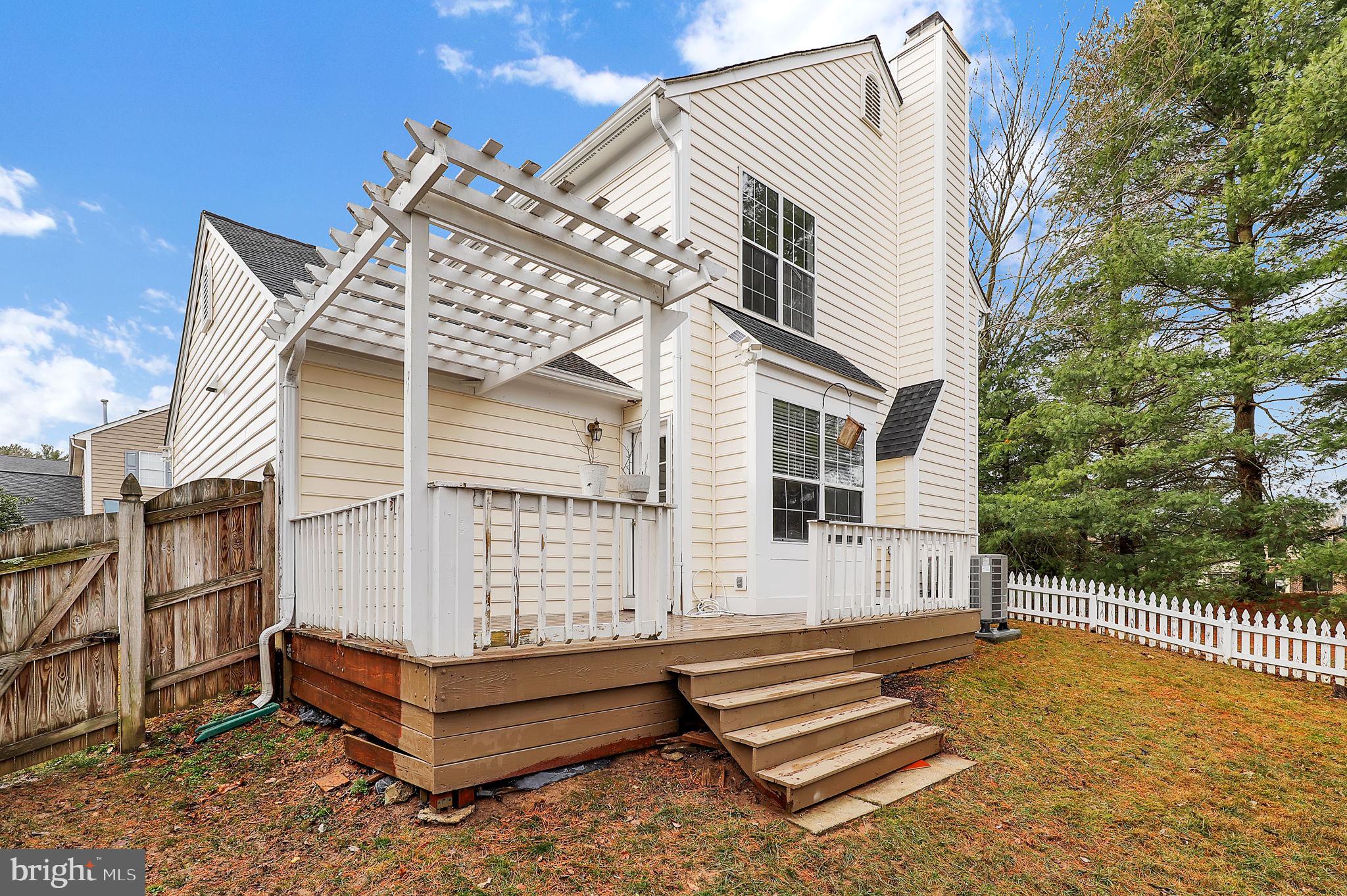 APPLE RIDGE - Residential