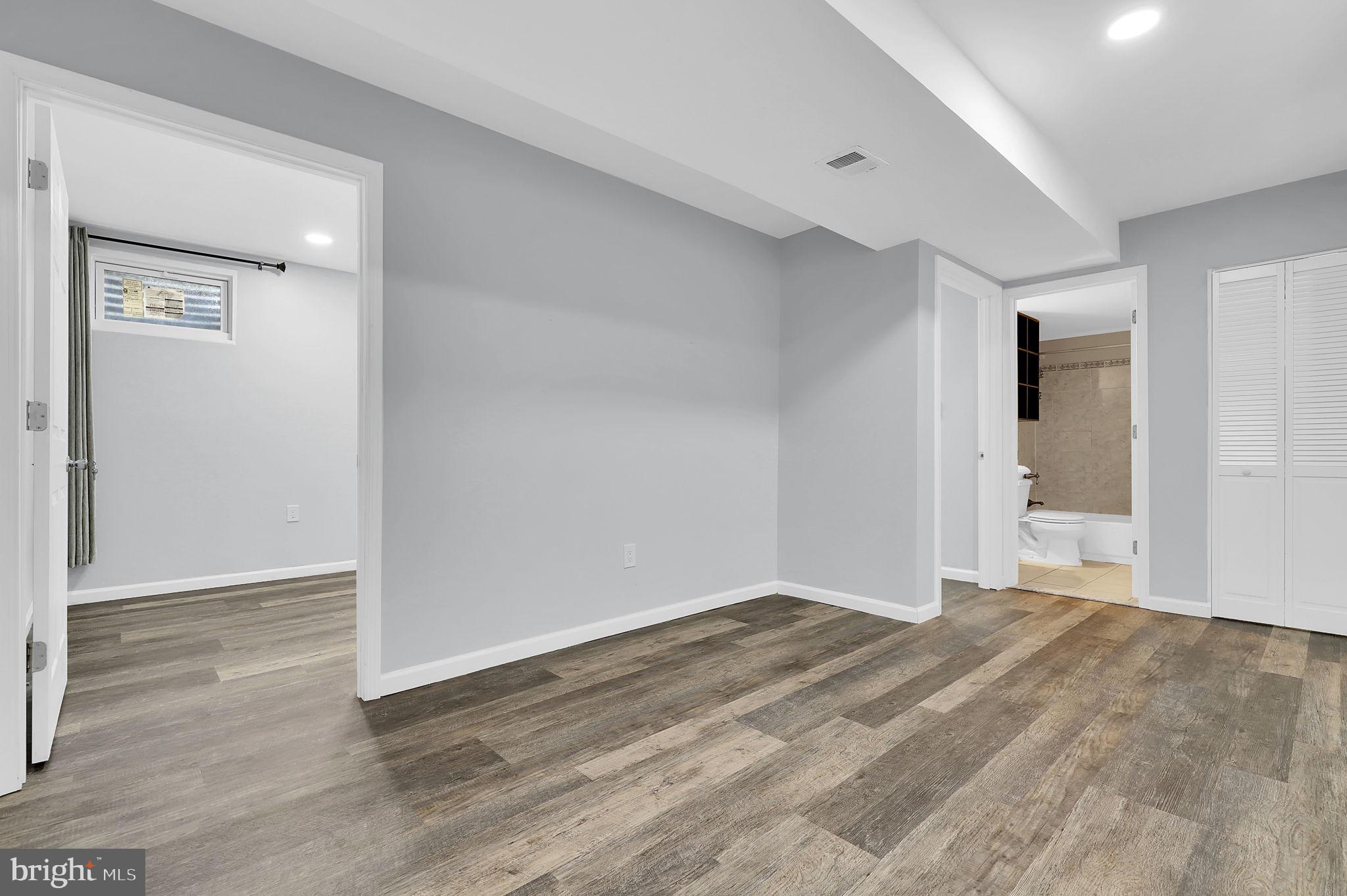 APPLE RIDGE - Residential