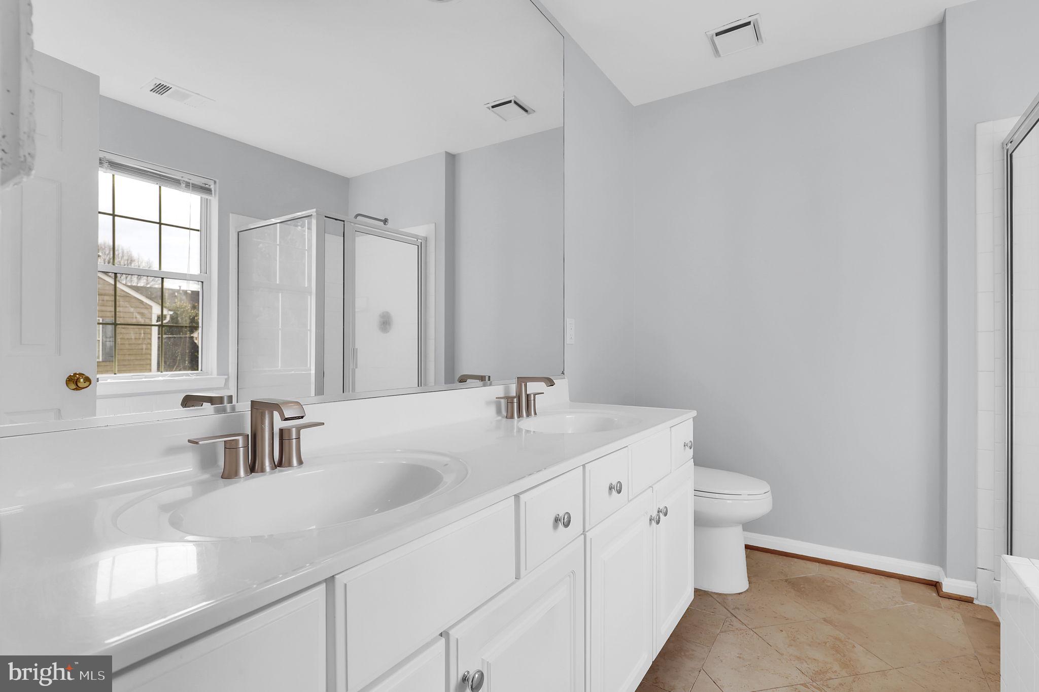 APPLE RIDGE - Residential