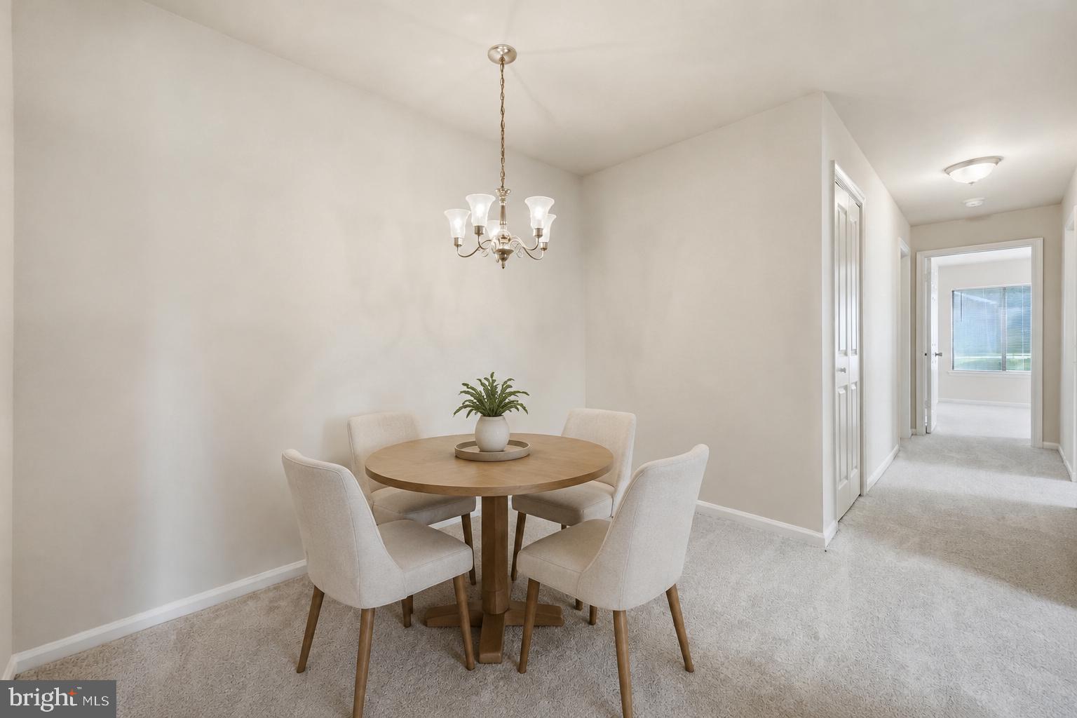 8372 BUTTRESS 102