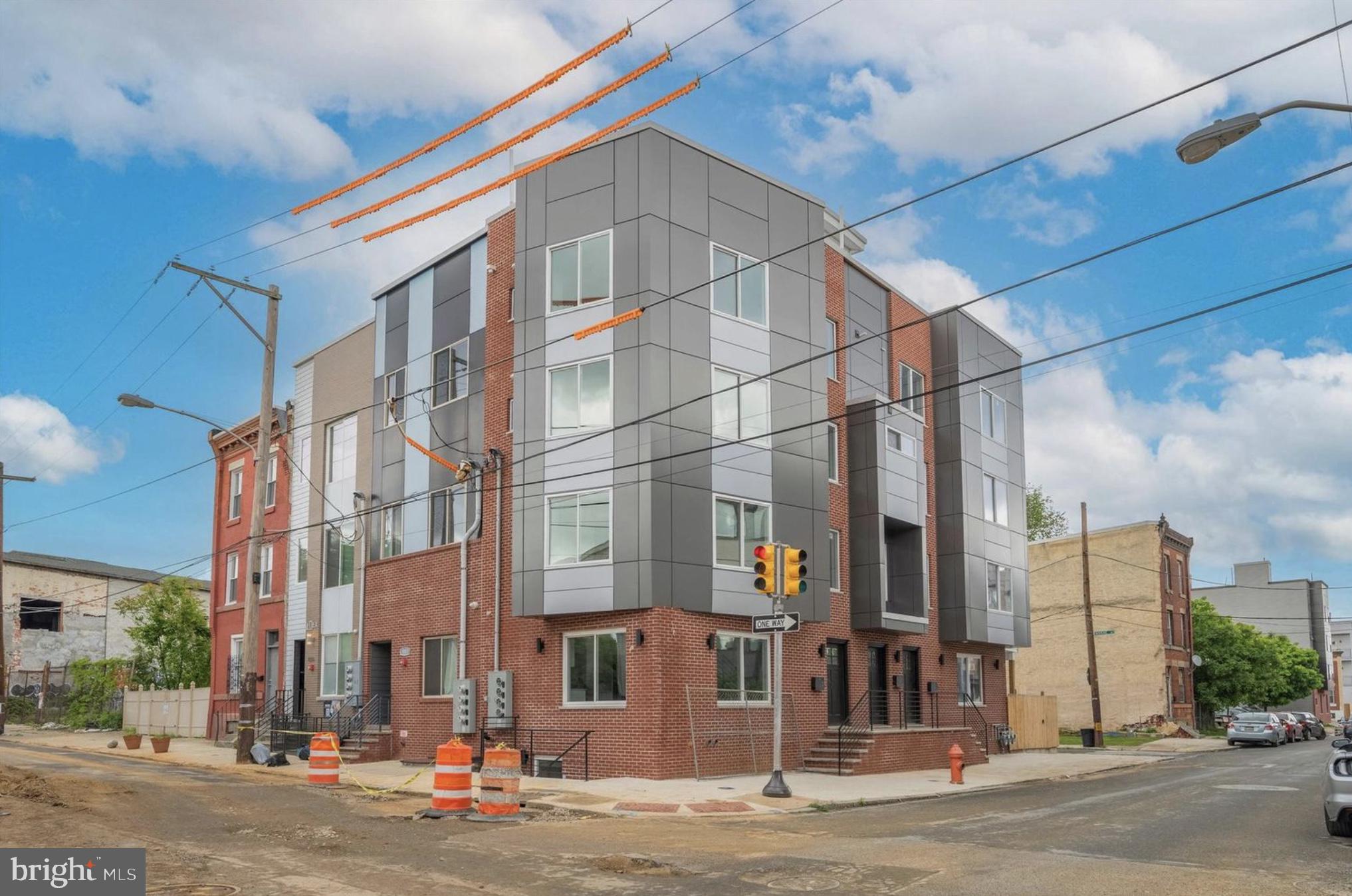 OLDE KENSINGTON - Residential Lease