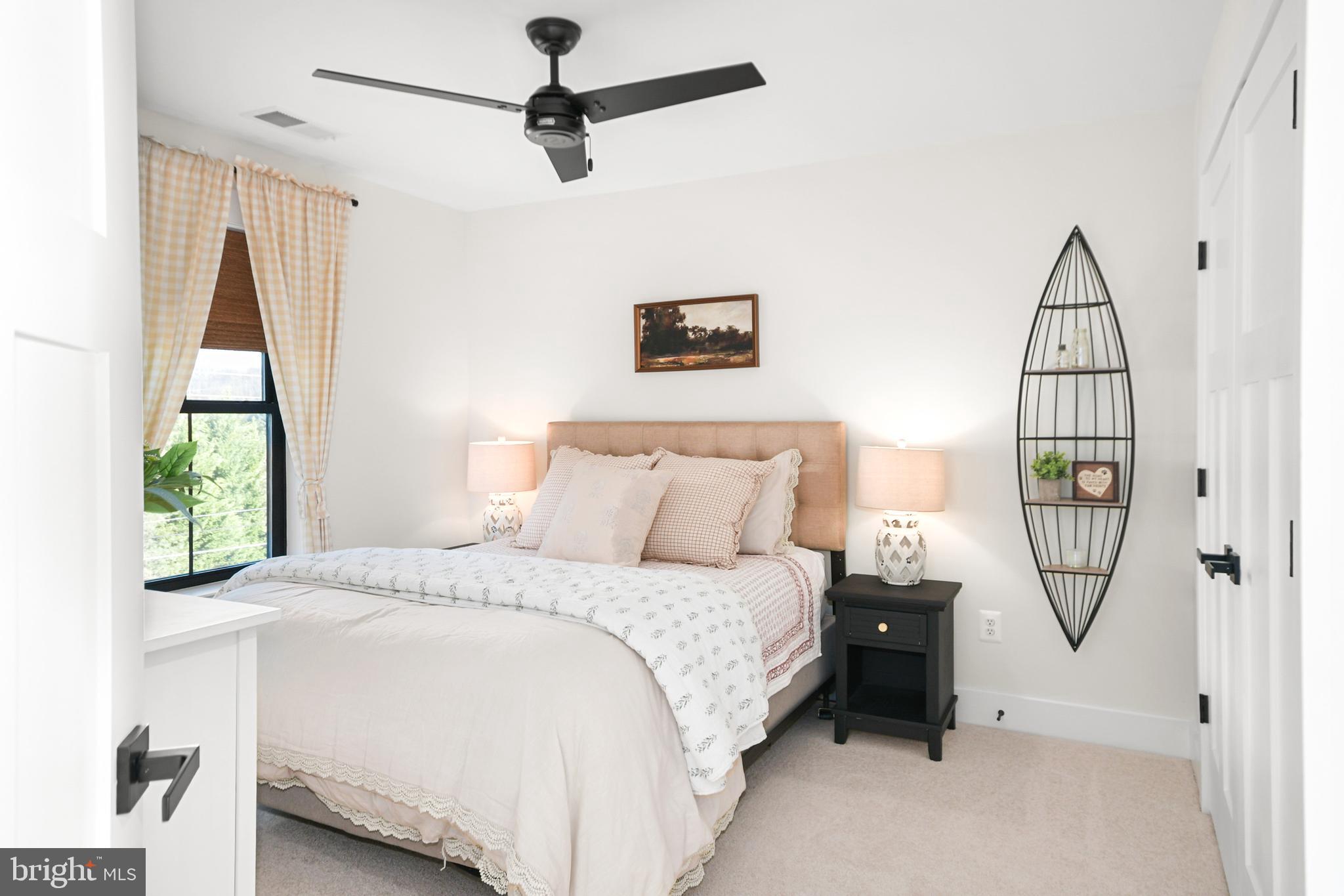 THE MEADOWS - Residential