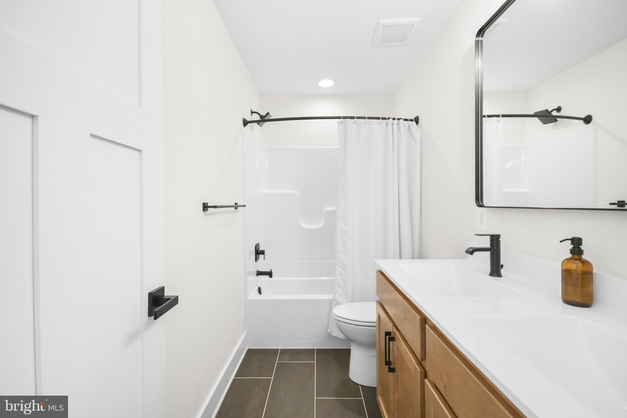 THE MEADOWS - Residential