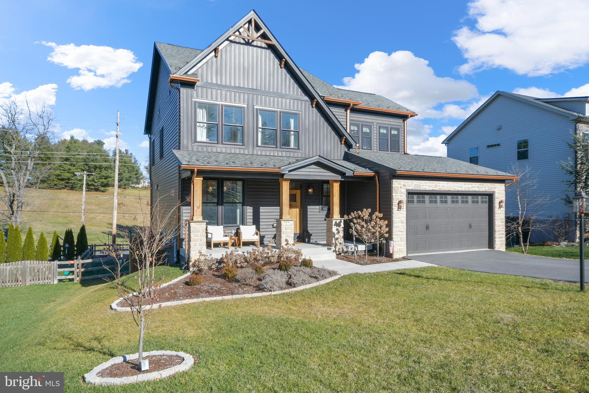 THE MEADOWS - Residential