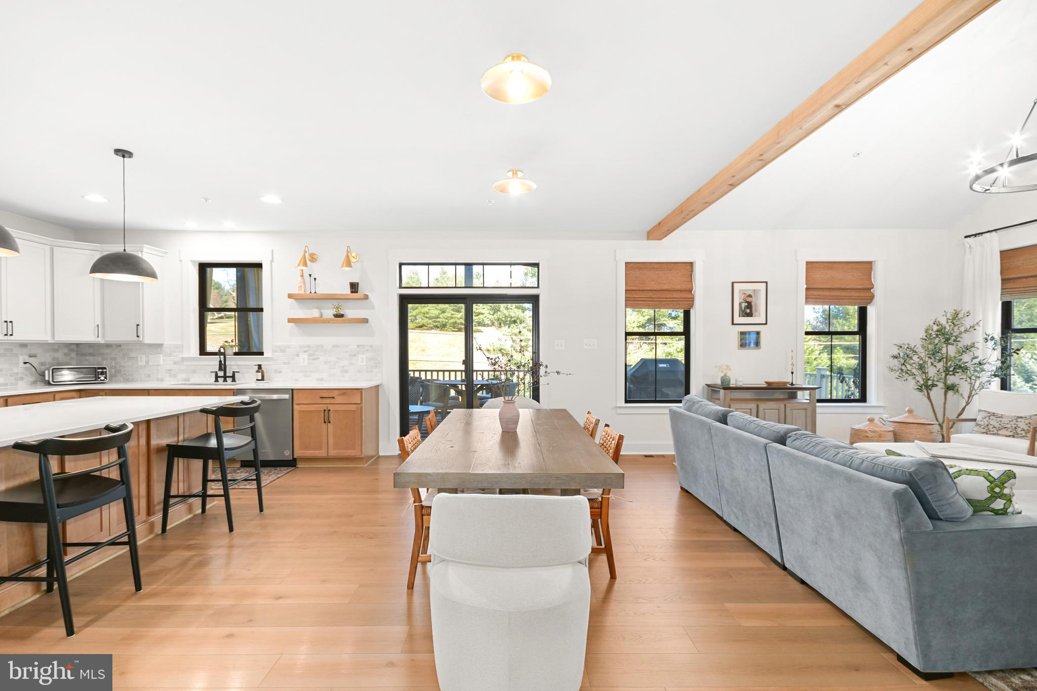 THE MEADOWS - Residential