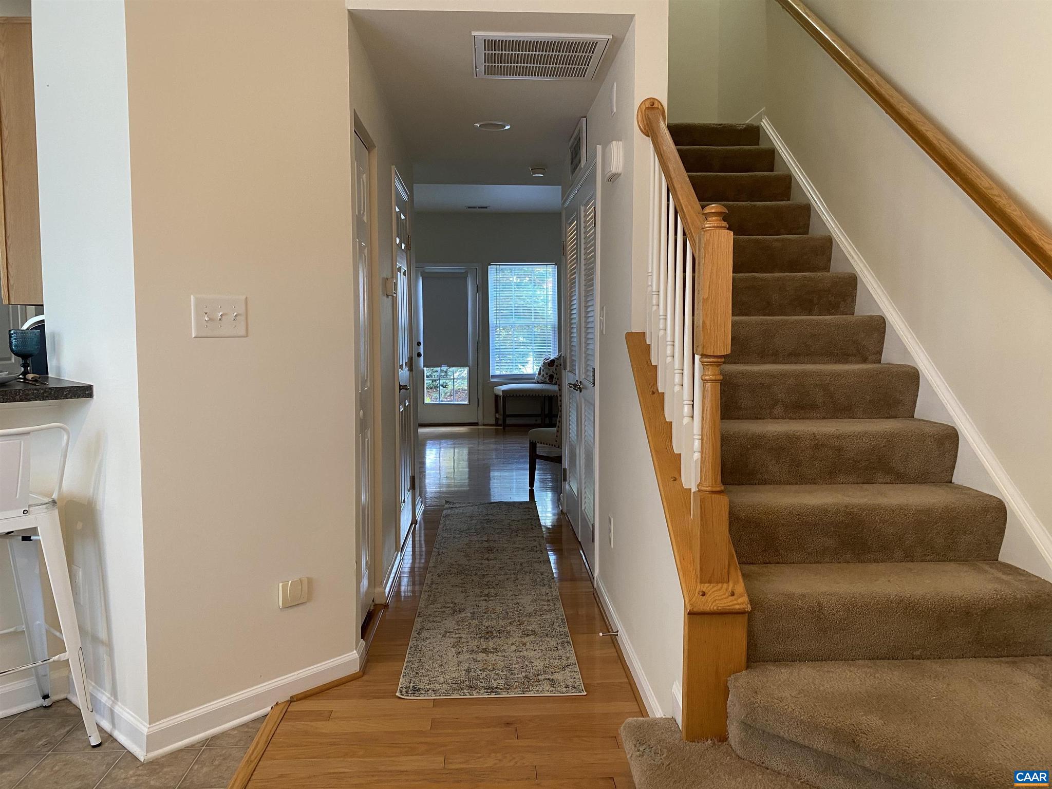 SYCAMORE SQUARE - Residential