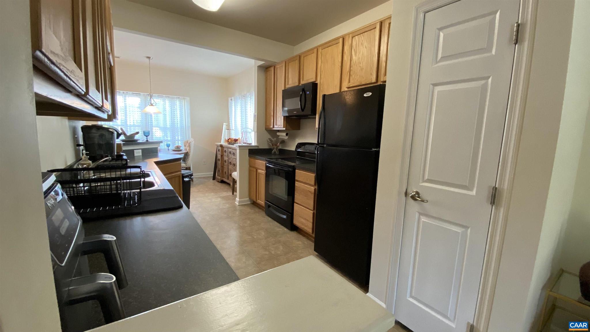 SYCAMORE SQUARE - Residential