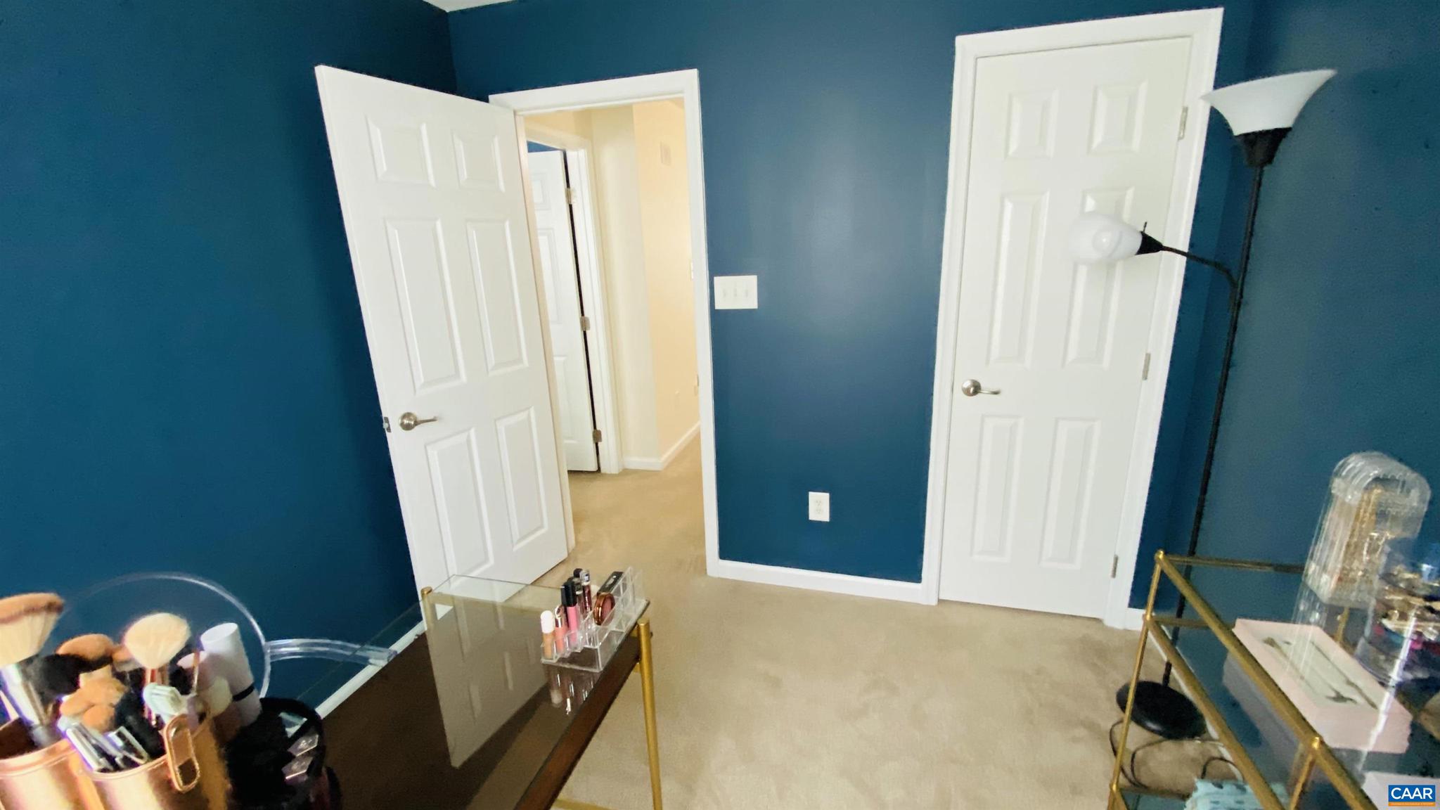 SYCAMORE SQUARE - Residential