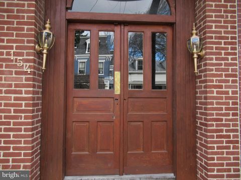 152 W SOUTH STREET CARLISLE PA 17013