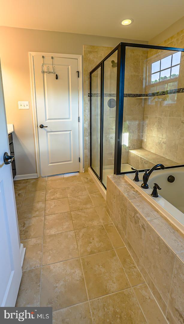 LINDEN GROVE - Residential Lease