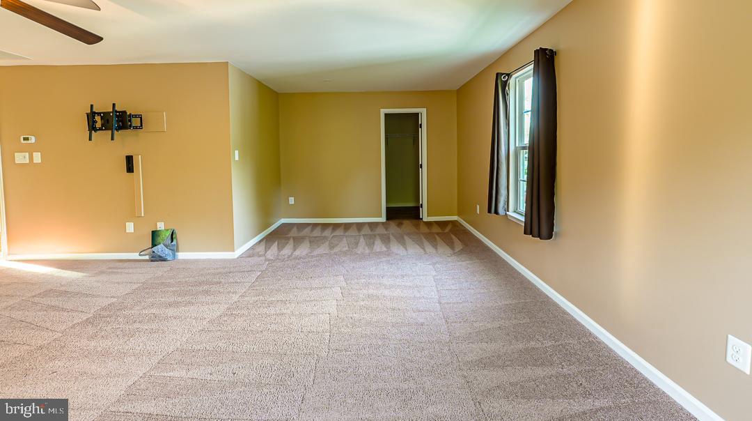 LINDEN GROVE - Residential Lease